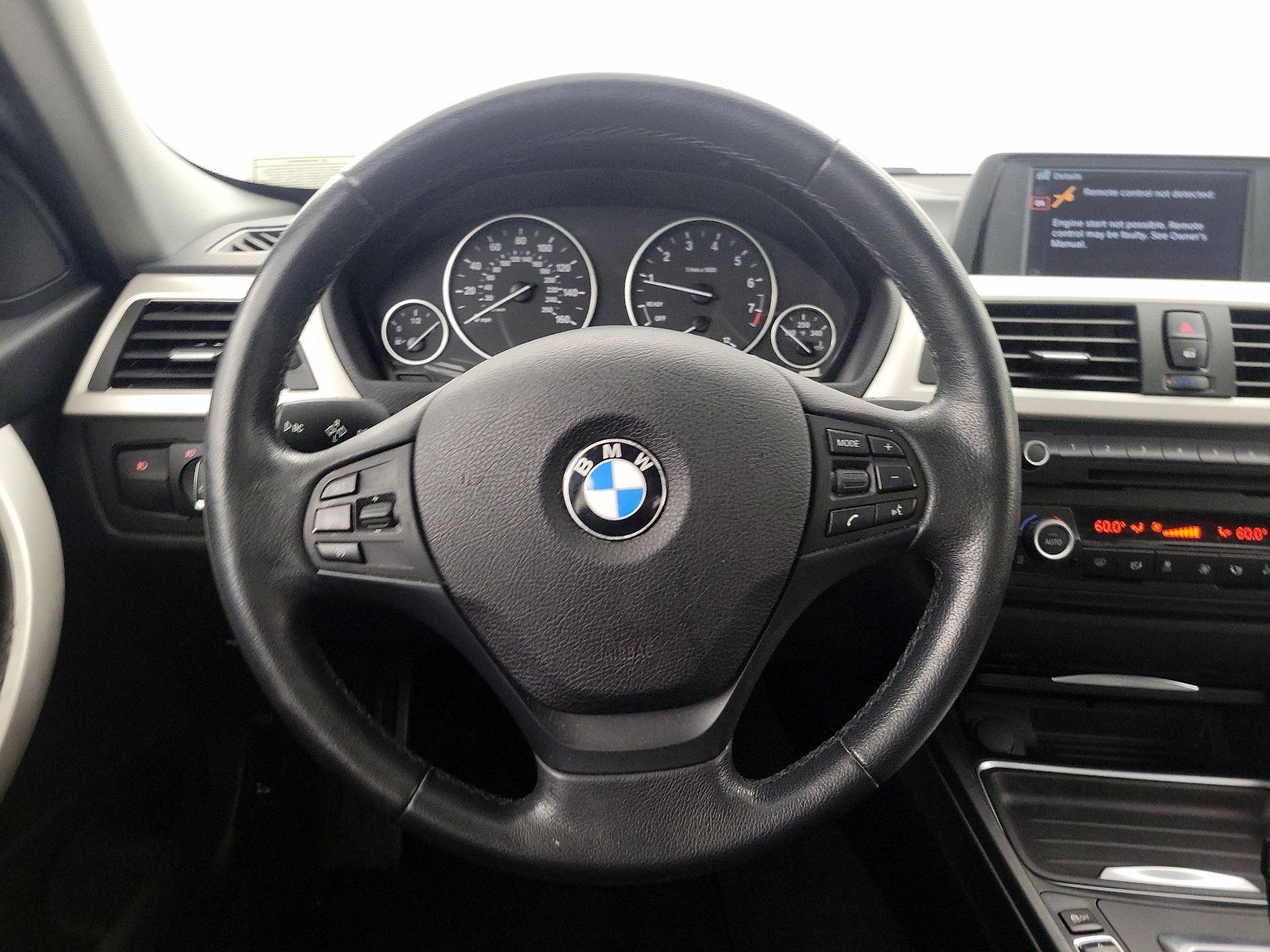 Thumbnail: 2014 BMW 3 Series - 10