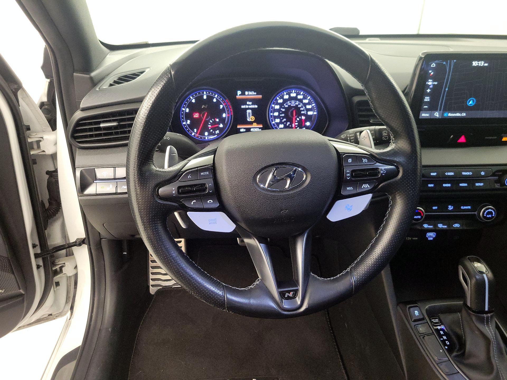 Thumbnail: 2022 Hyundai Veloster - 10