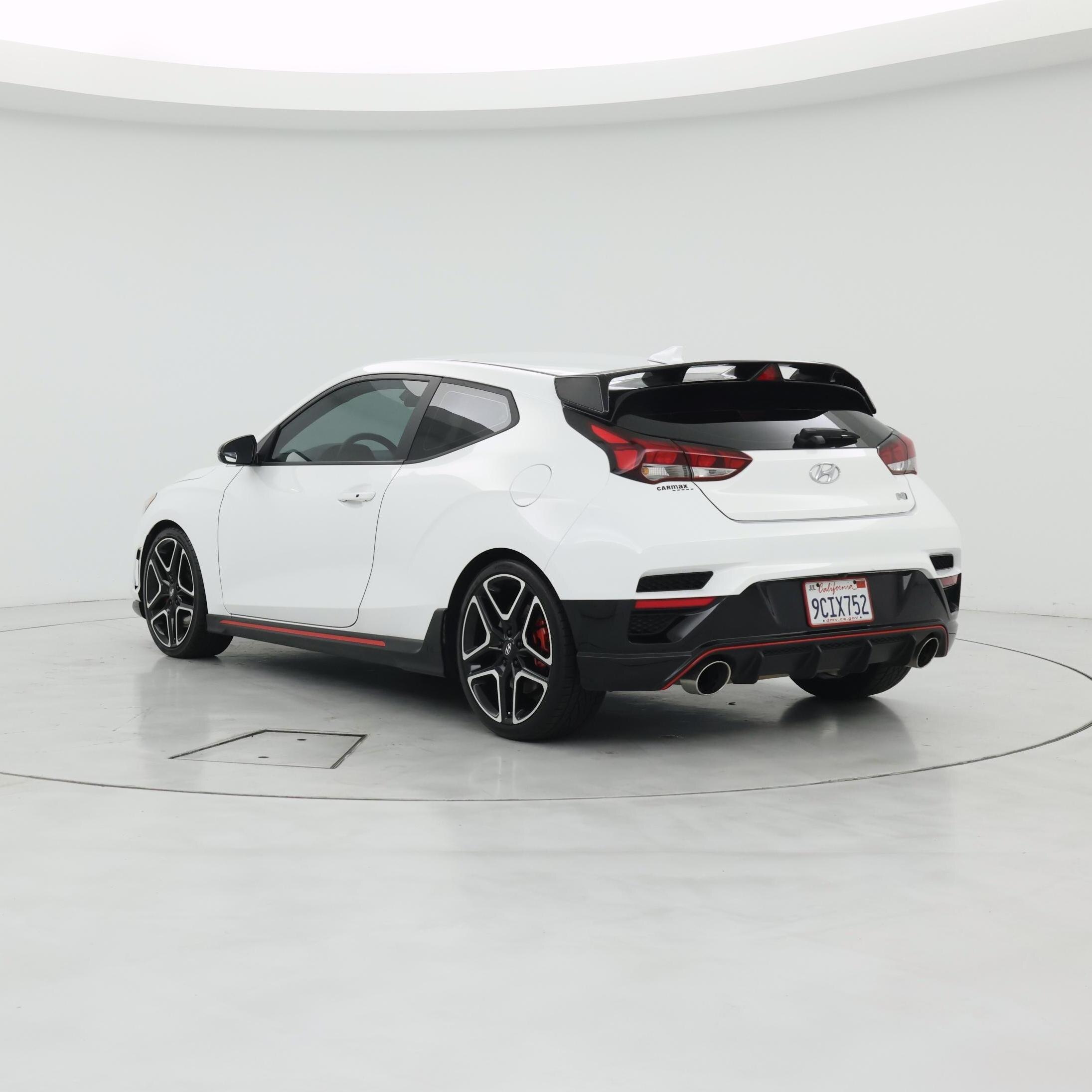 Thumbnail: 2022 Hyundai Veloster - 2