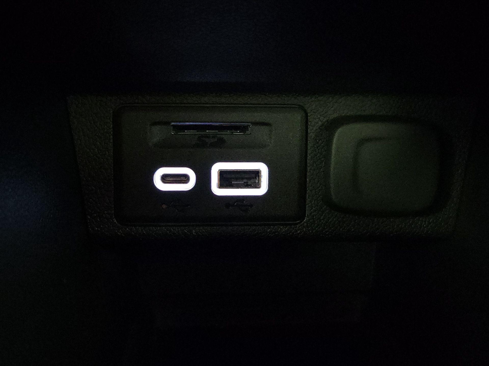 Thumbnail: 2022 Chevrolet Bolt EV - 18