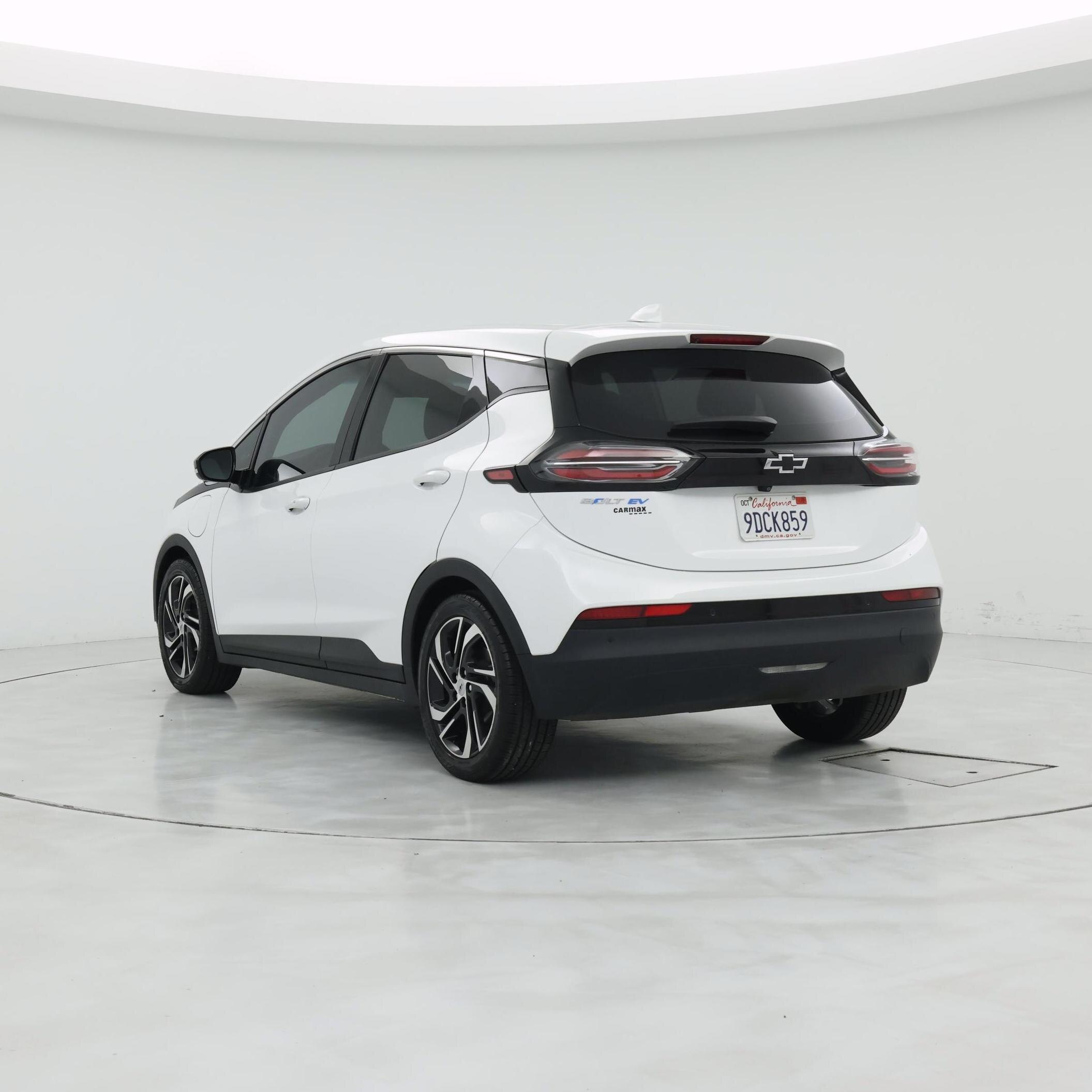 Thumbnail: 2022 Chevrolet Bolt EV - 2