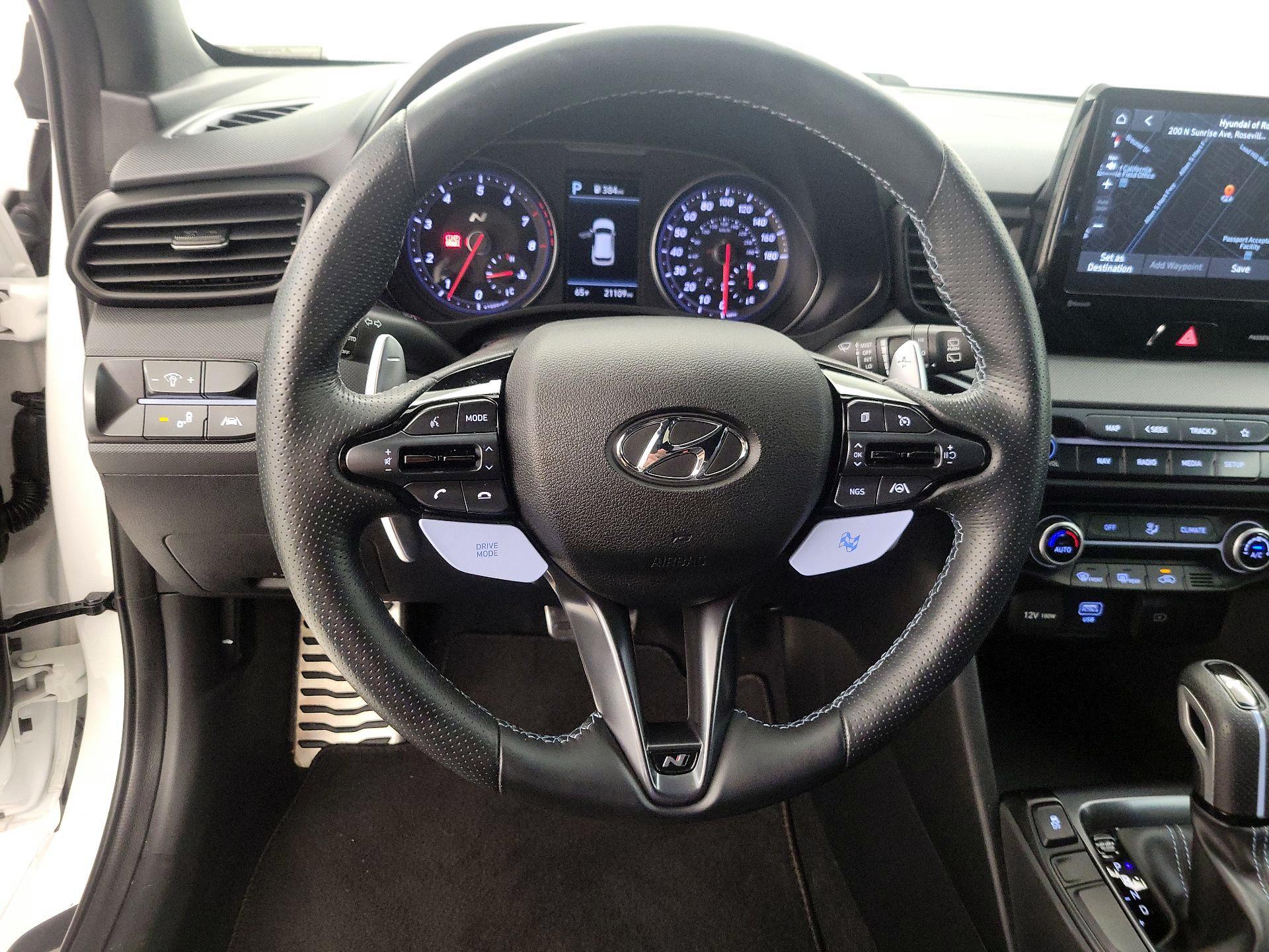 Thumbnail: 2022 Hyundai Veloster - 10