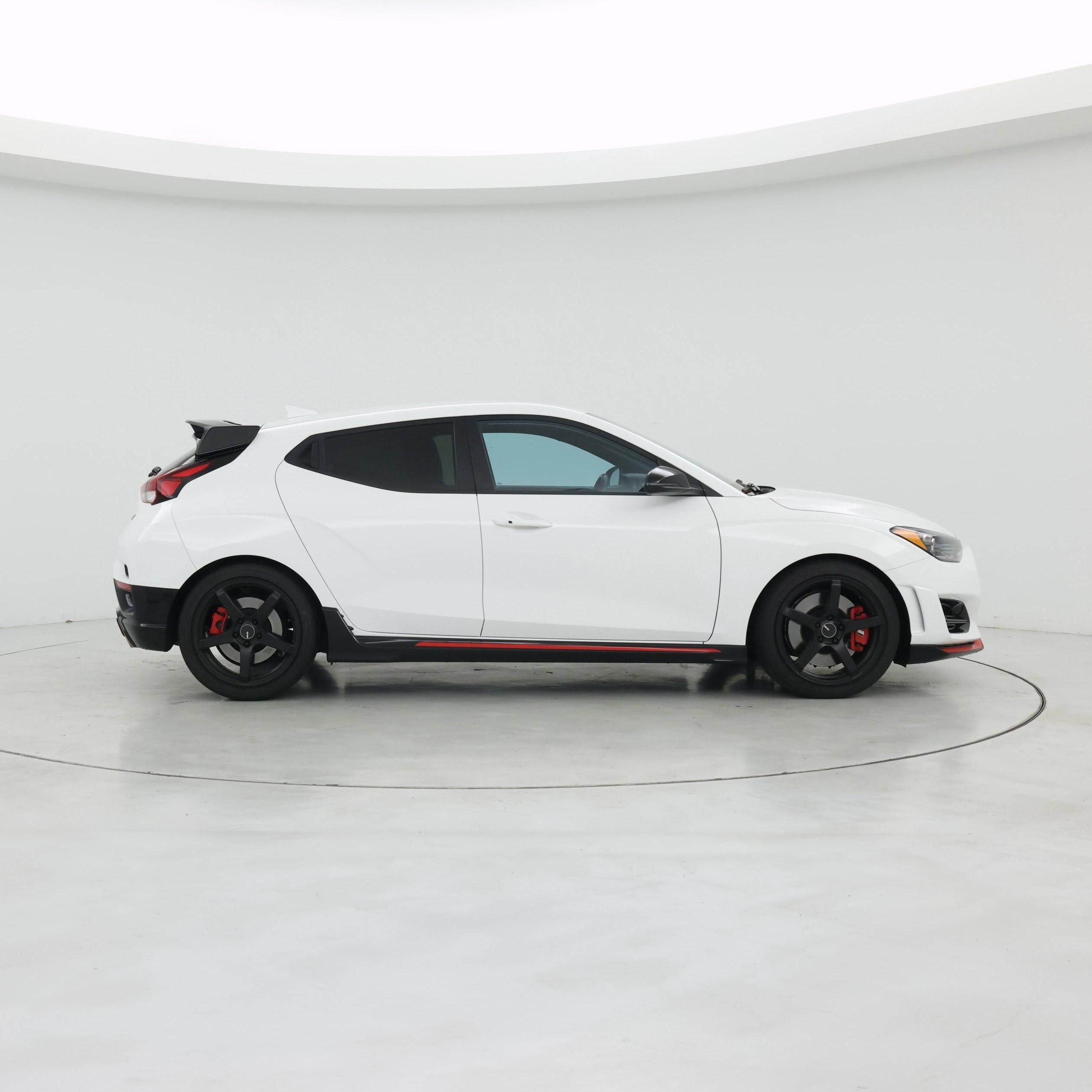 Thumbnail: 2022 Hyundai Veloster - 7