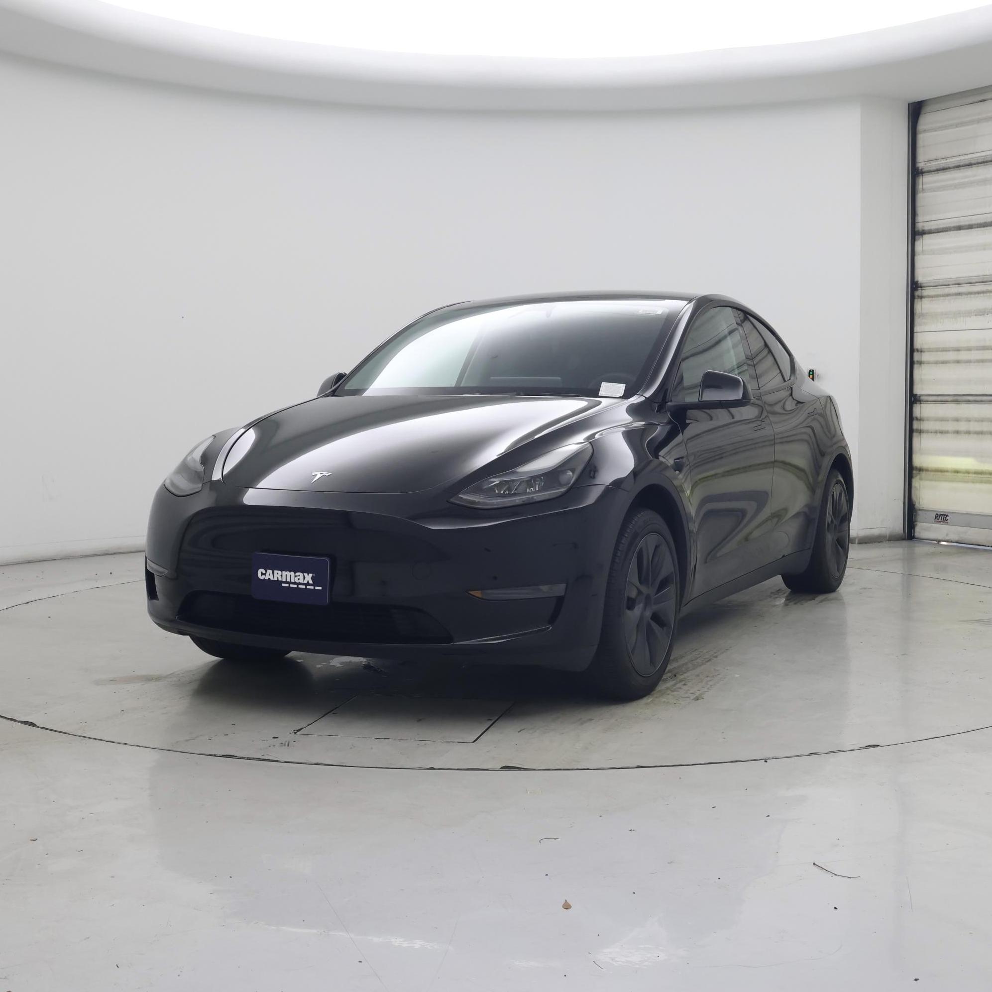 Thumbnail: 2024 Tesla Model Y - 4