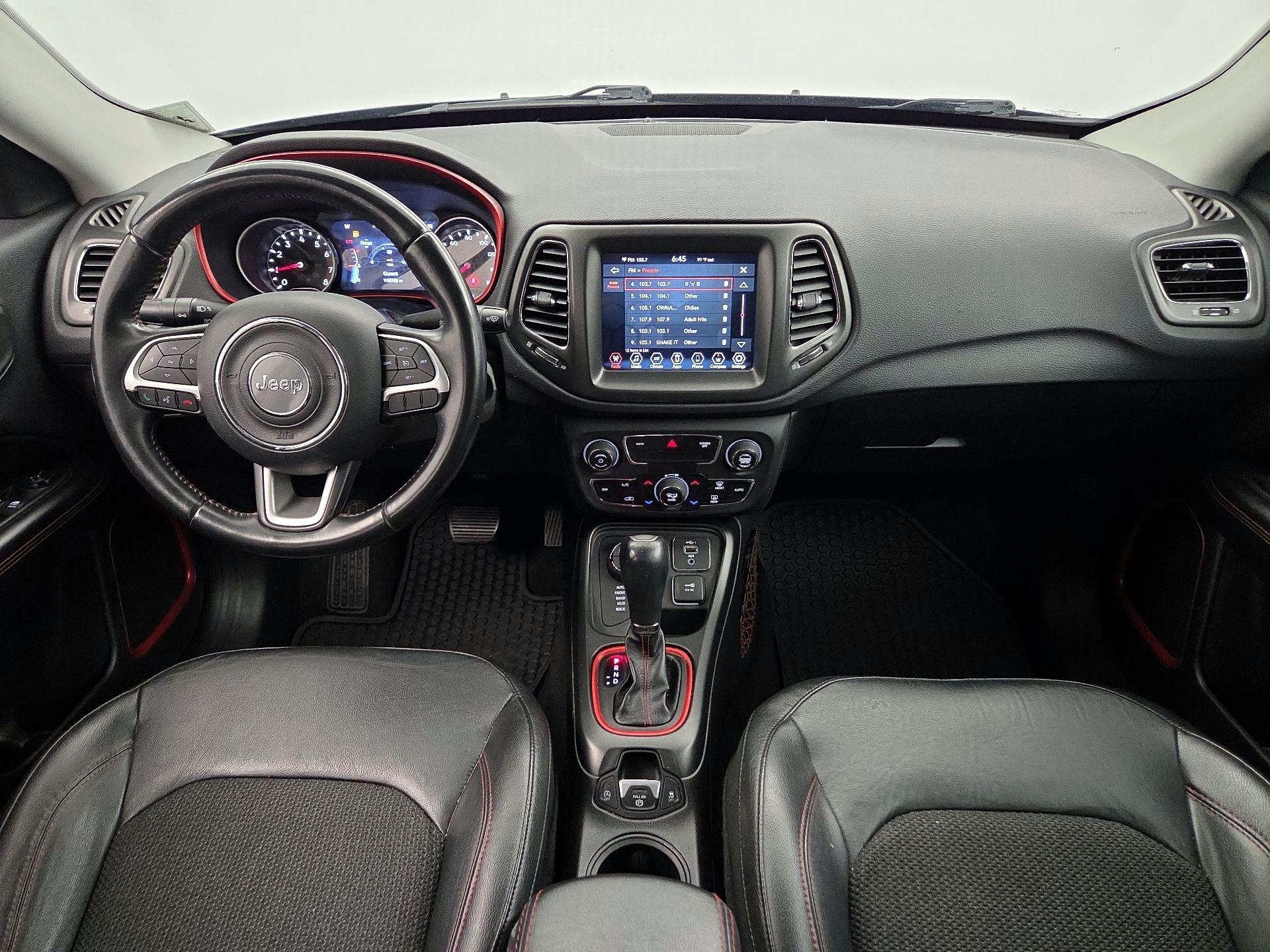 Thumbnail: 2019 Jeep Compass - 9