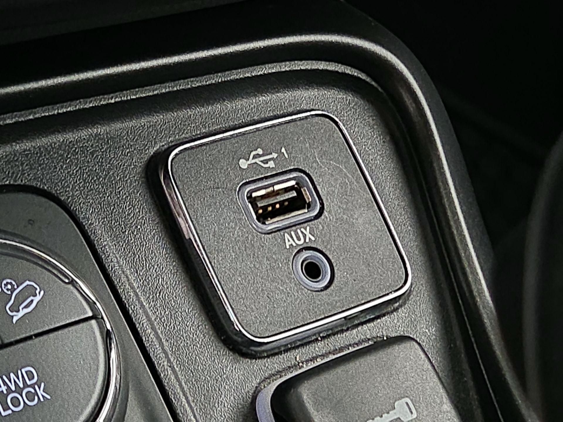 Thumbnail: 2019 Jeep Compass - 18