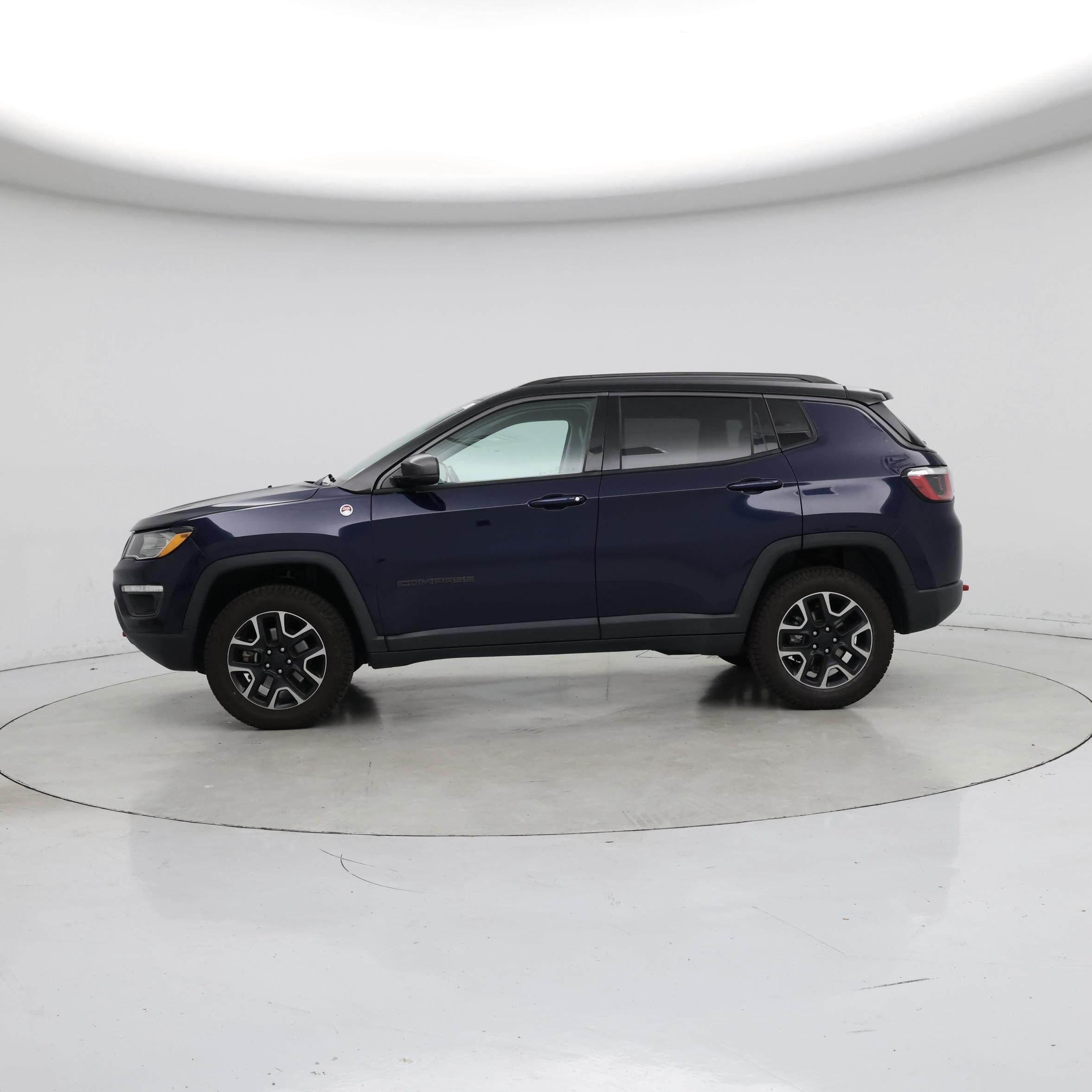 Thumbnail: 2019 Jeep Compass - 3