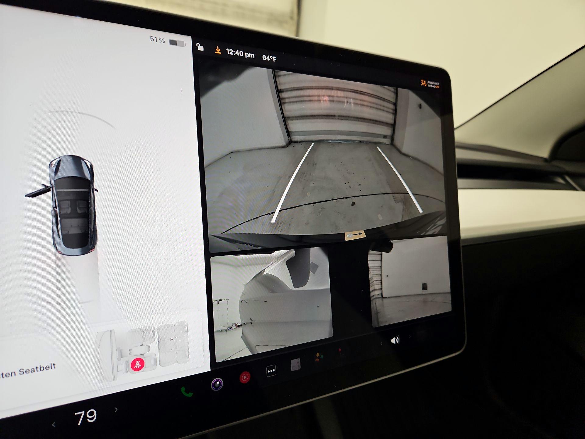 Thumbnail: 2022 Tesla Model 3 - 14