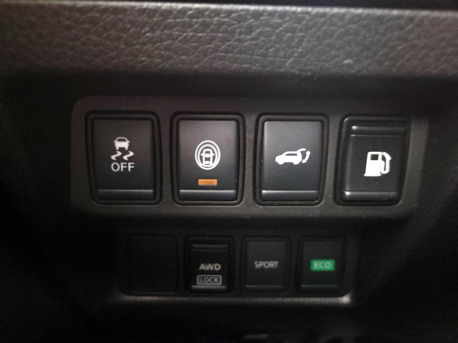 2020 Nissan Rogue SV - Photo 14
