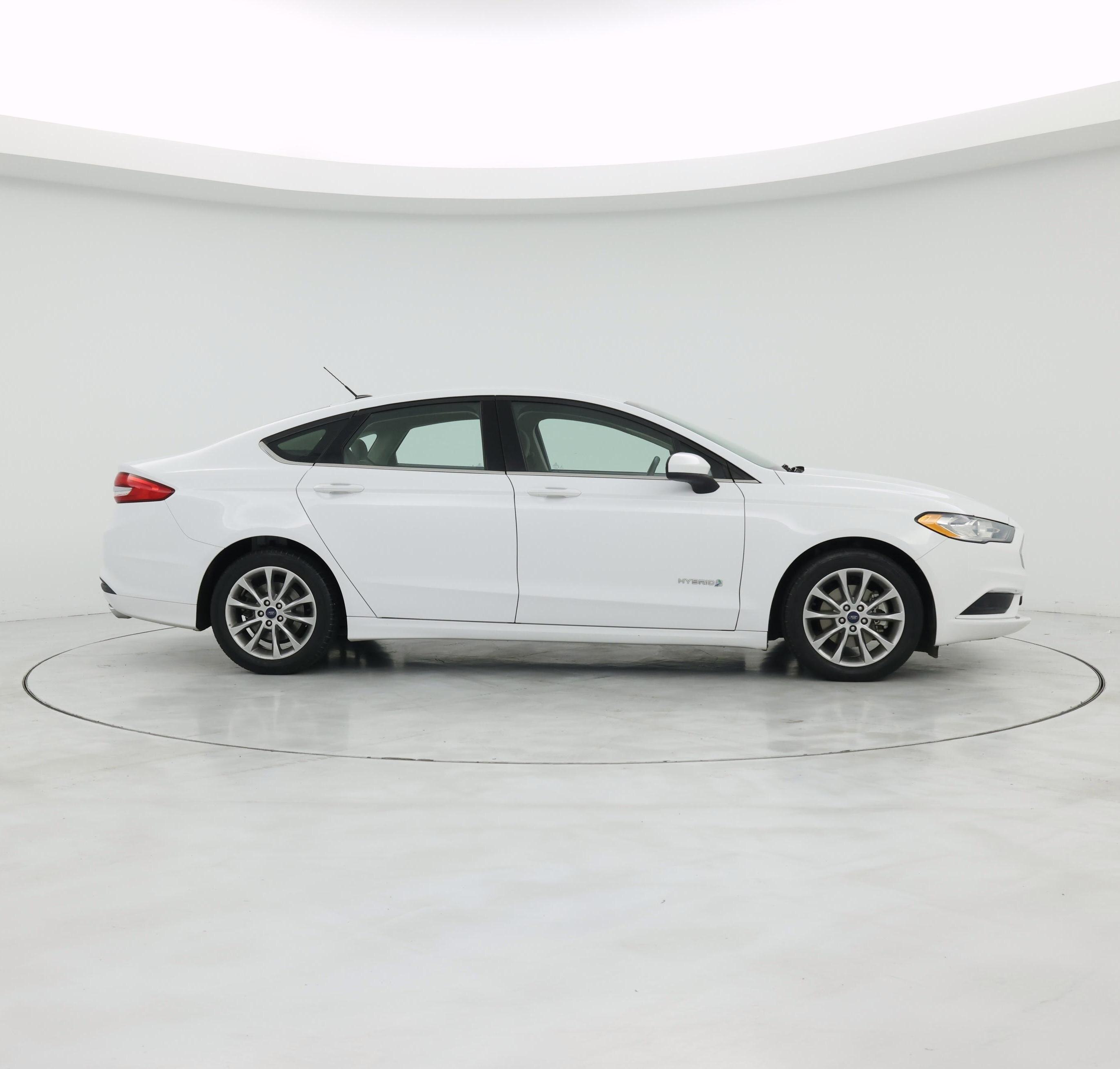 Thumbnail: 2017 Ford Fusion - 7