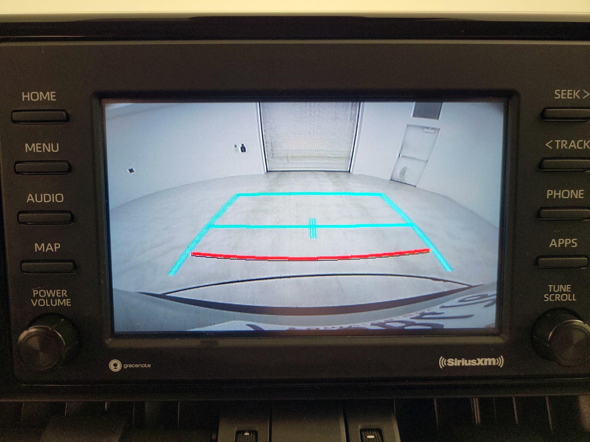 Thumbnail: 2022 Toyota RAV4 - 14