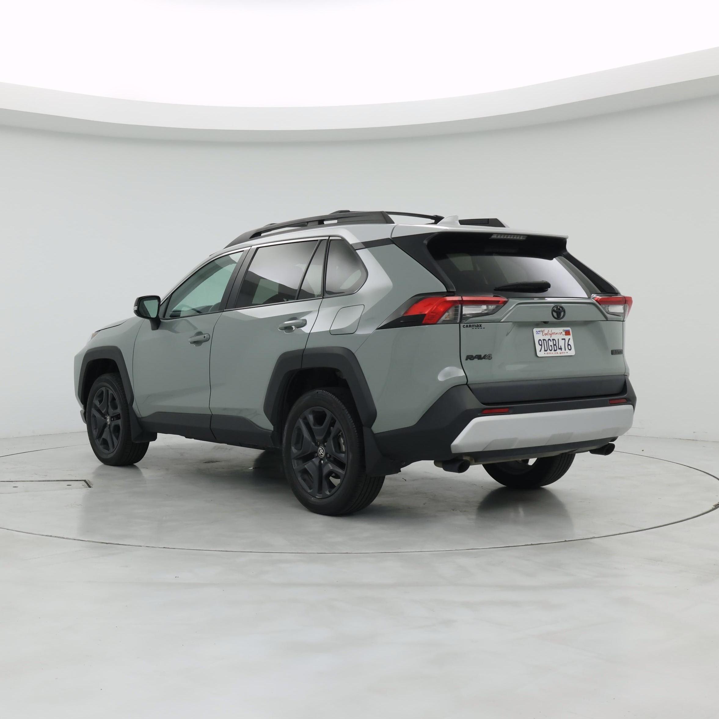Thumbnail: 2022 Toyota RAV4 - 2
