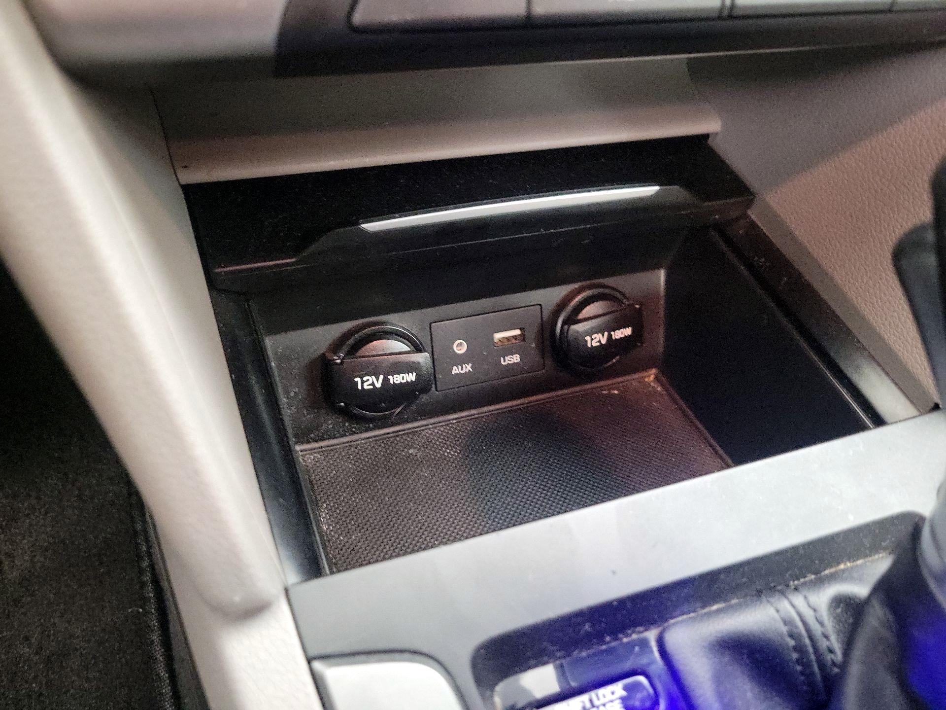 Thumbnail: 2018 Hyundai Elantra - 19