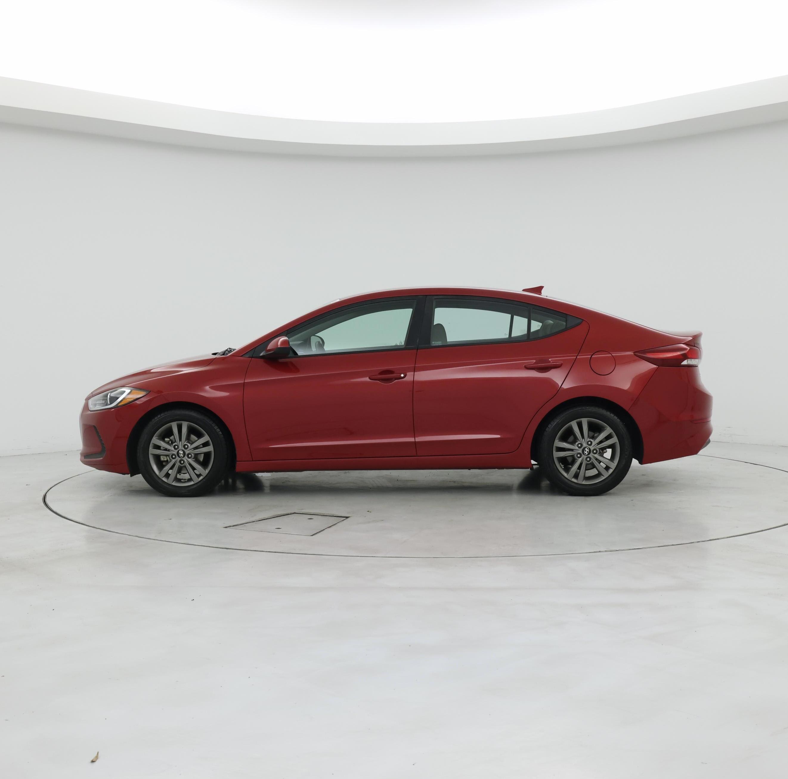 Thumbnail: 2018 Hyundai Elantra - 3