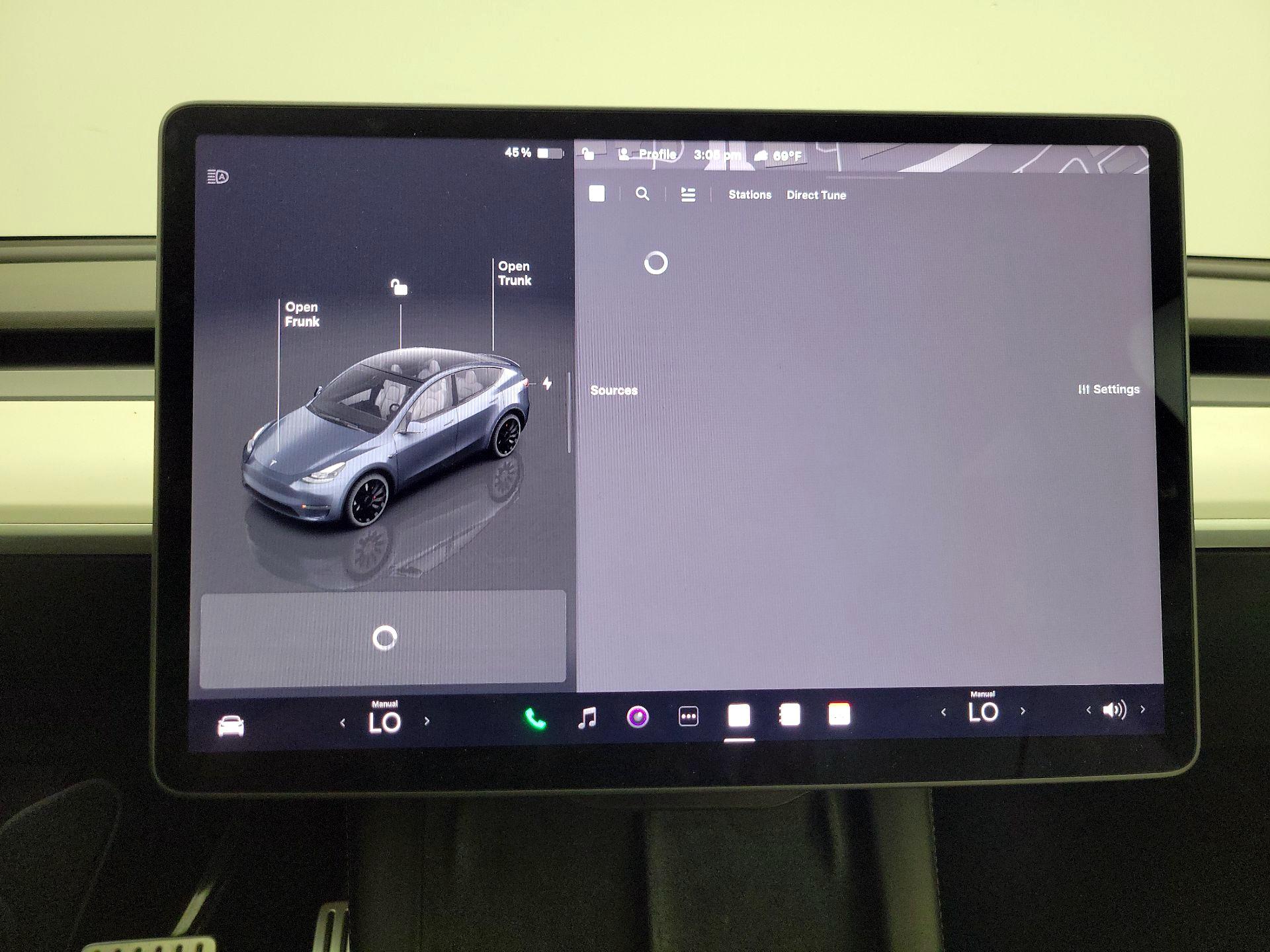Thumbnail: 2022 Tesla Model Y - 15