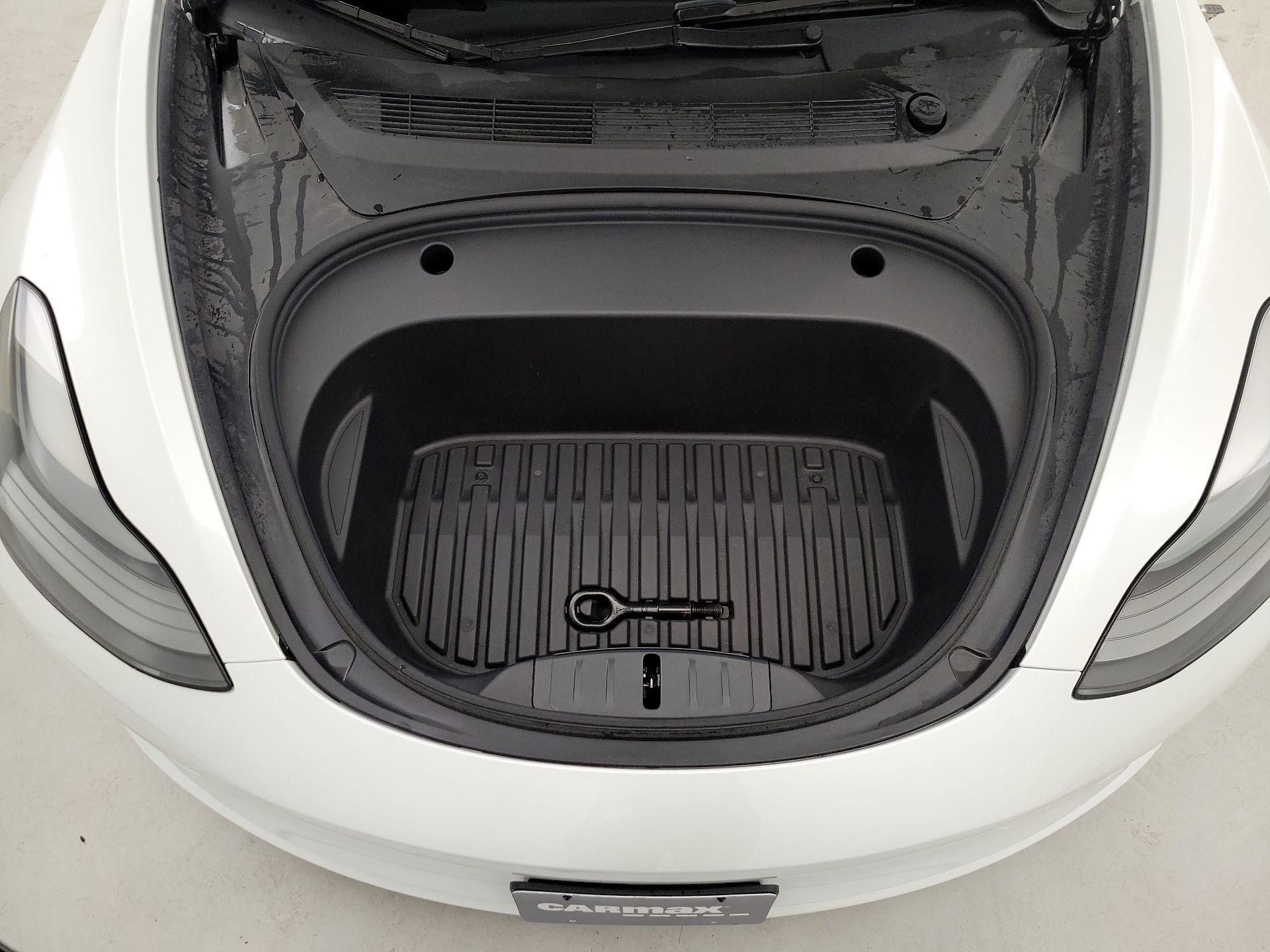 Thumbnail: 2023 Tesla Model 3 - 20