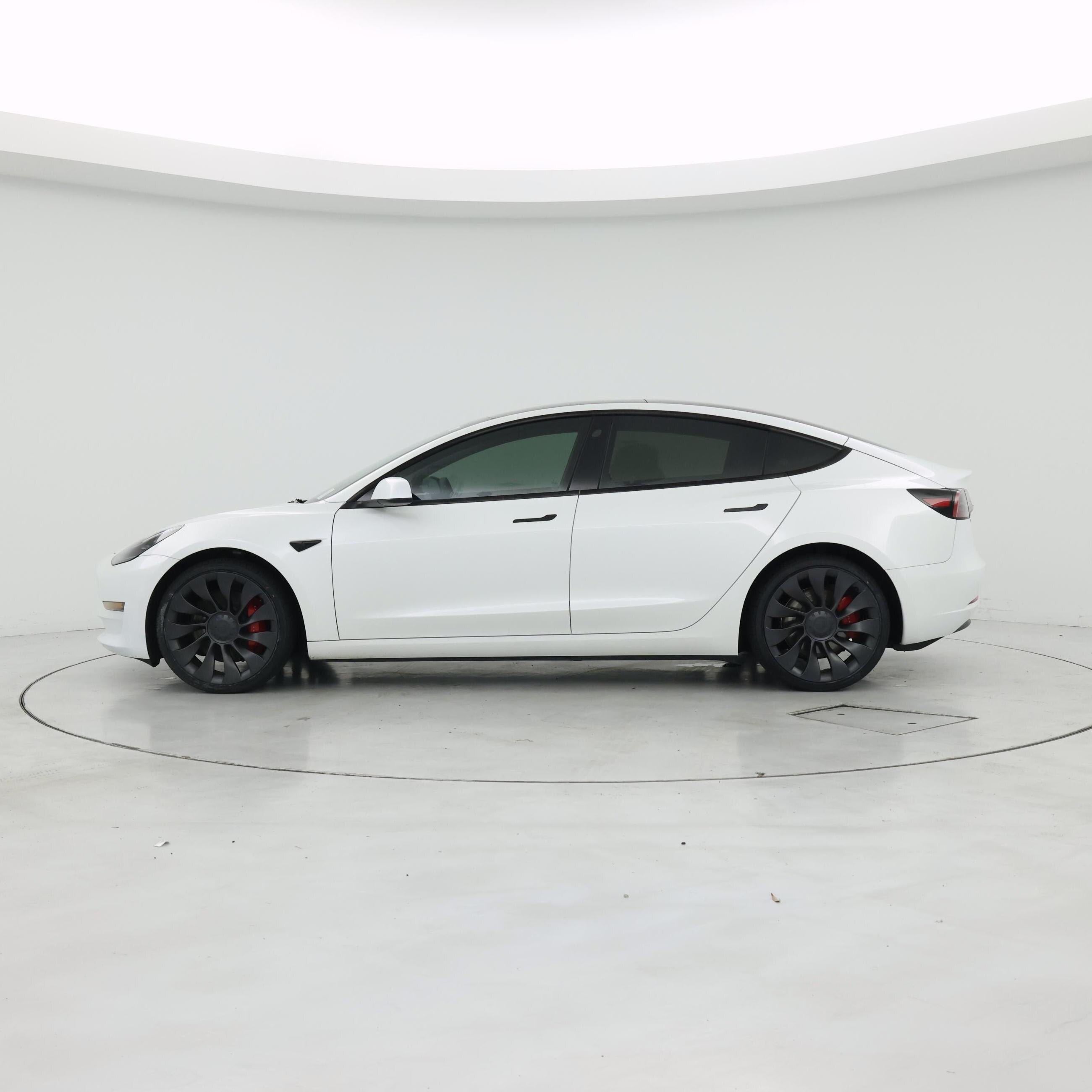 Thumbnail: 2023 Tesla Model 3 - 3
