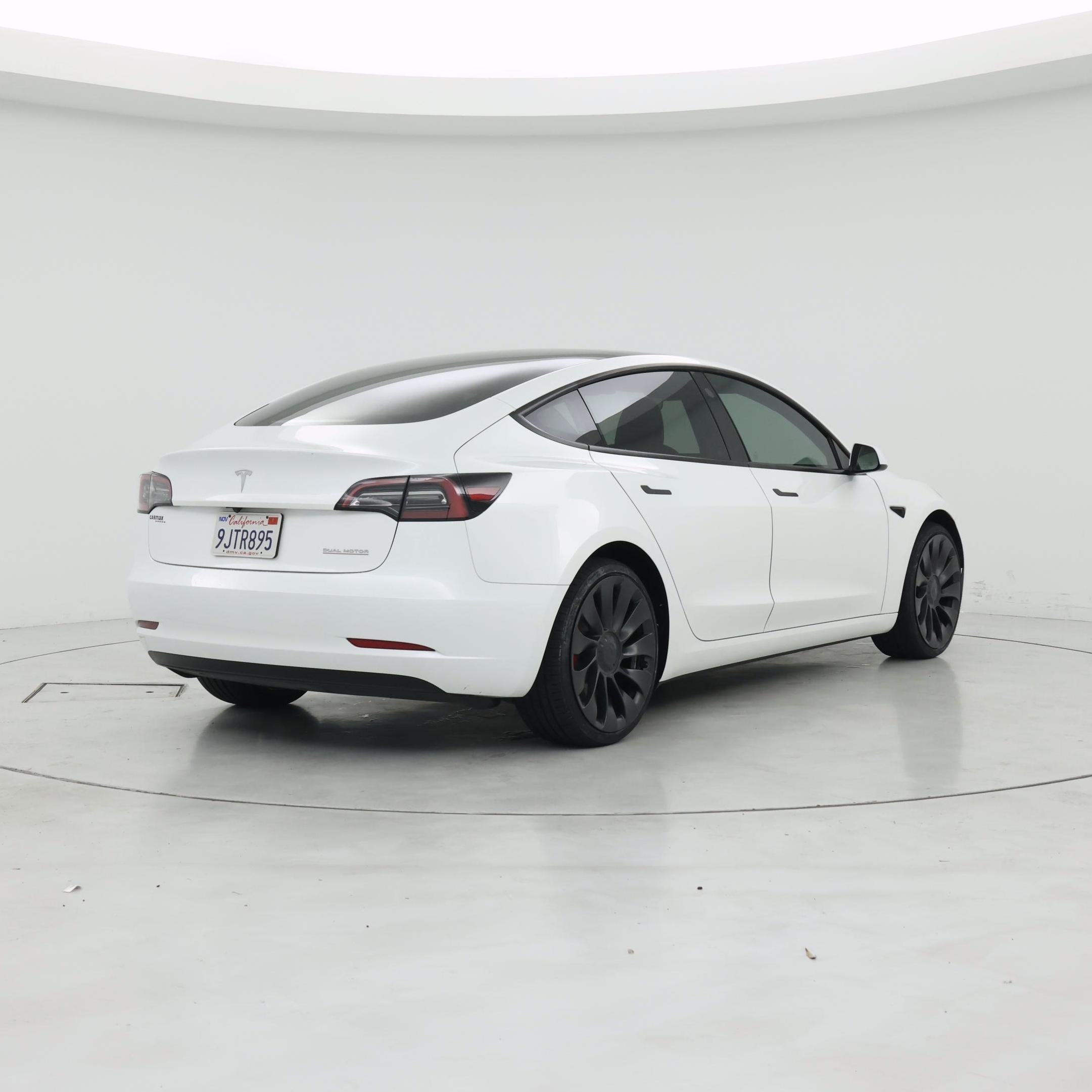 Thumbnail: 2023 Tesla Model 3 - 8