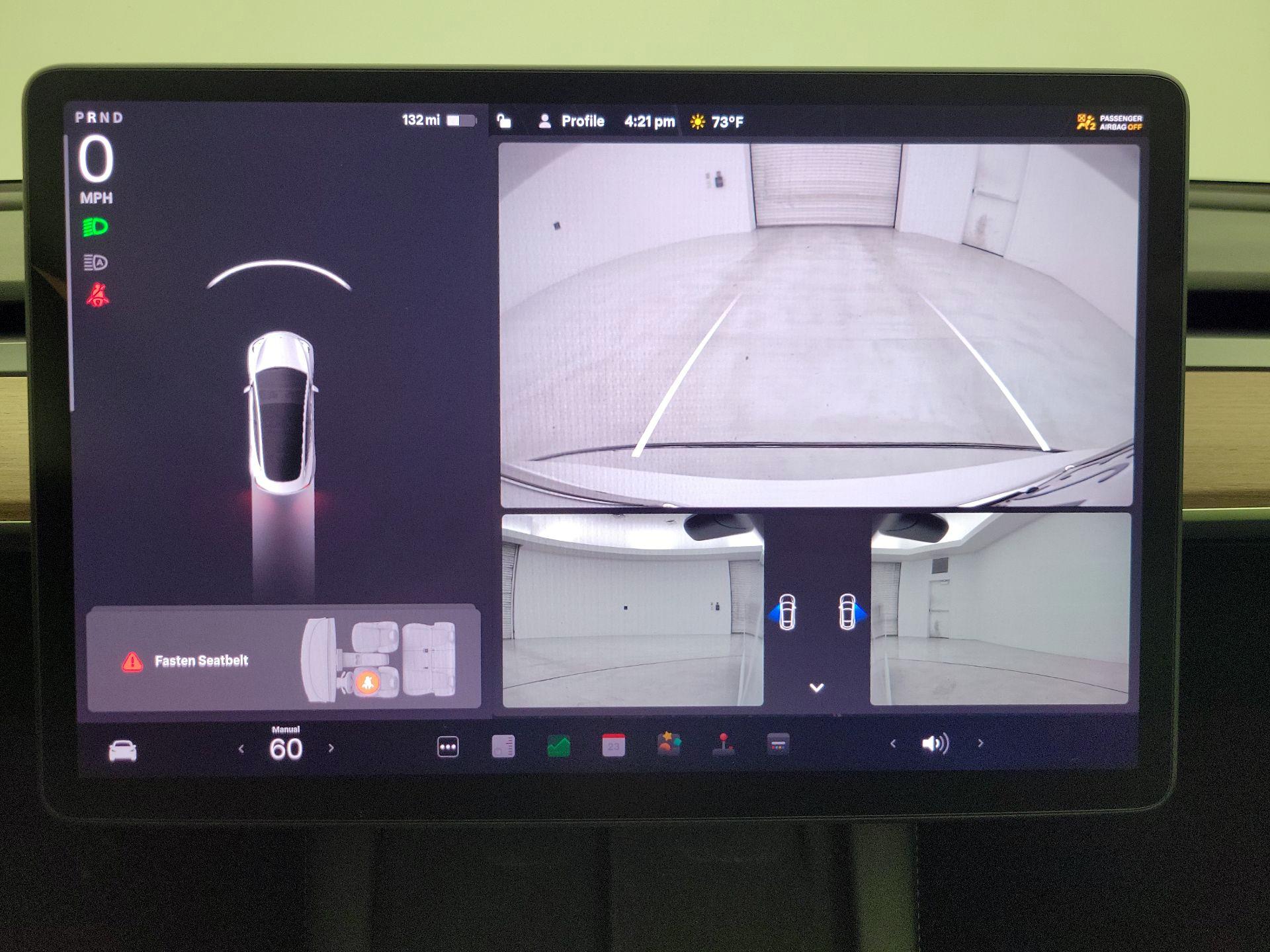 Thumbnail: 2022 Tesla Model 3 - 14