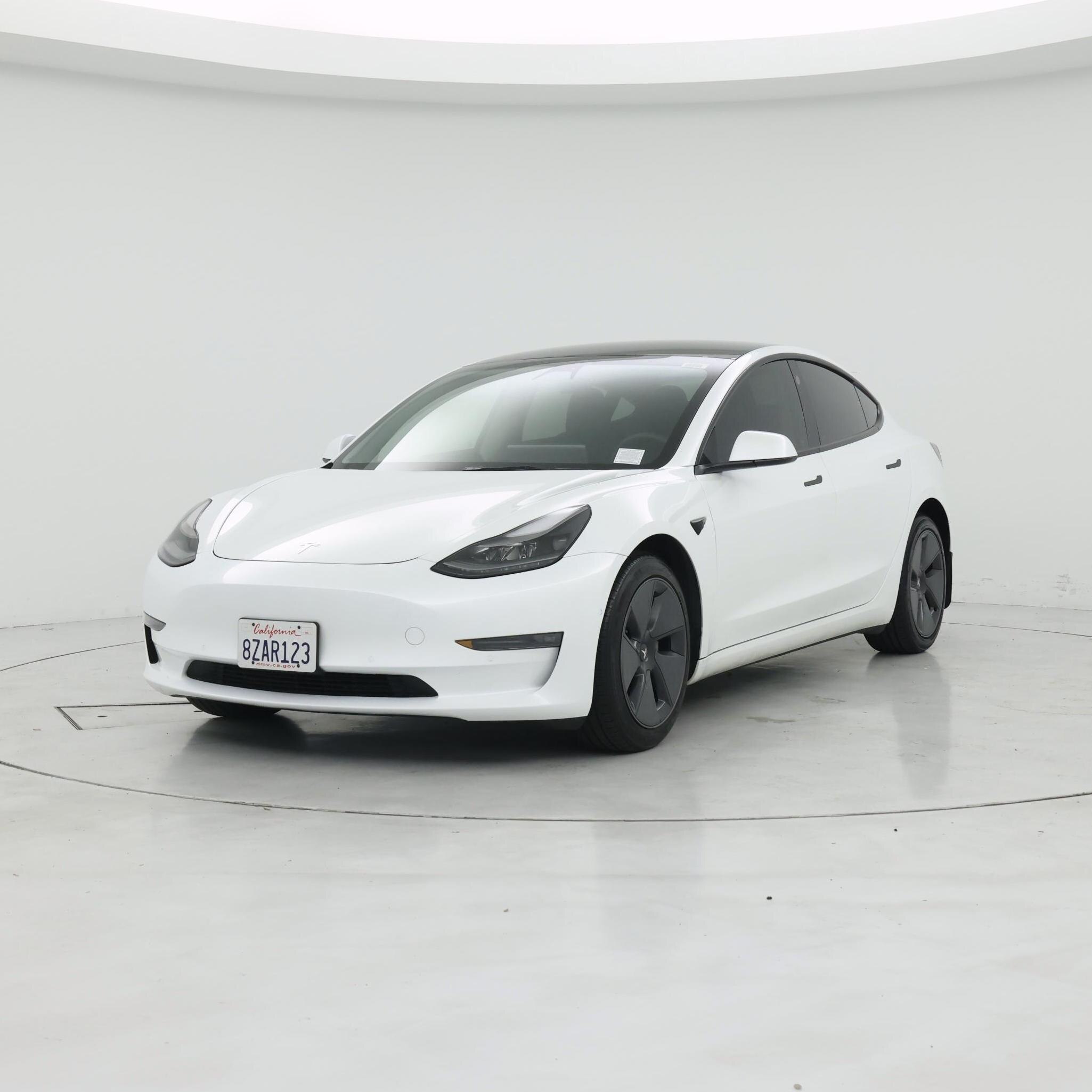 Thumbnail: 2022 Tesla Model 3 - 4