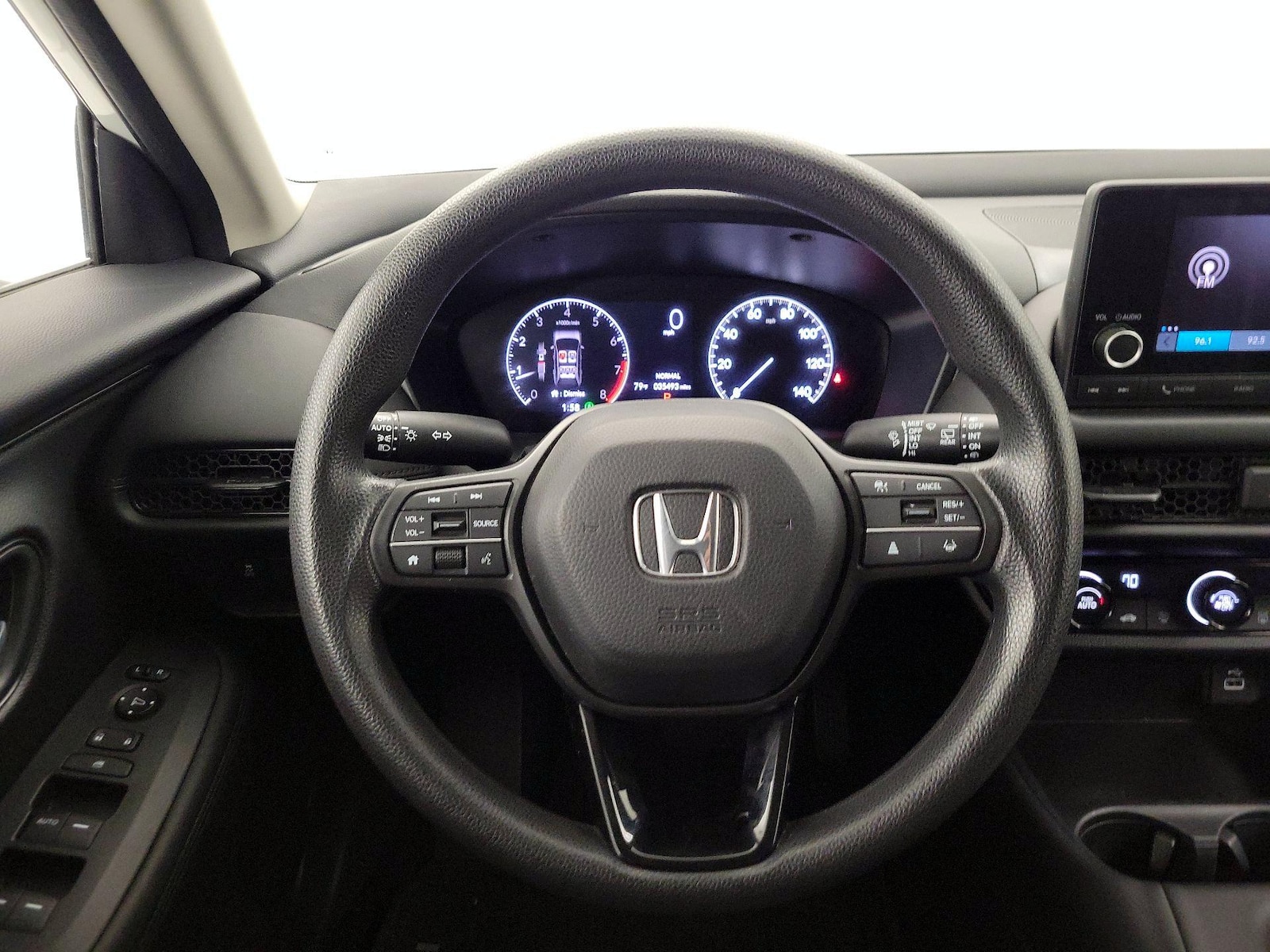 2023 Honda HR-V LX - Photo 11