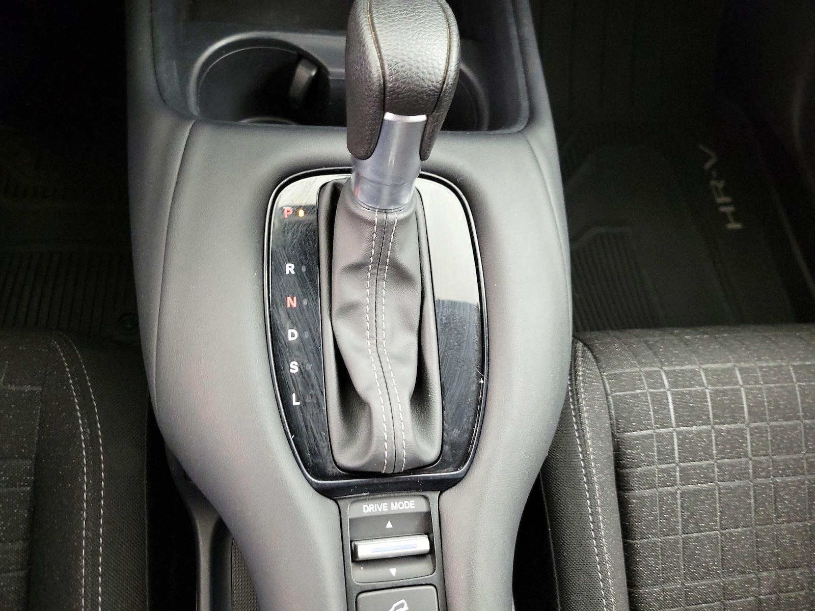 2023 Honda HR-V LX - Photo 17