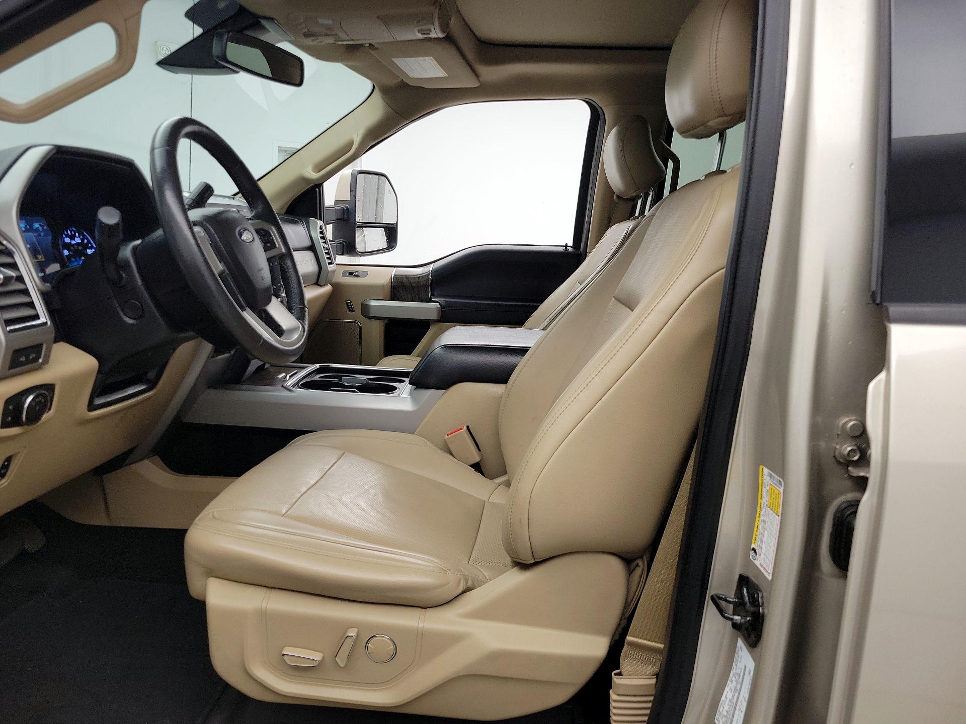 Thumbnail: 2017 Ford F-250 - 11