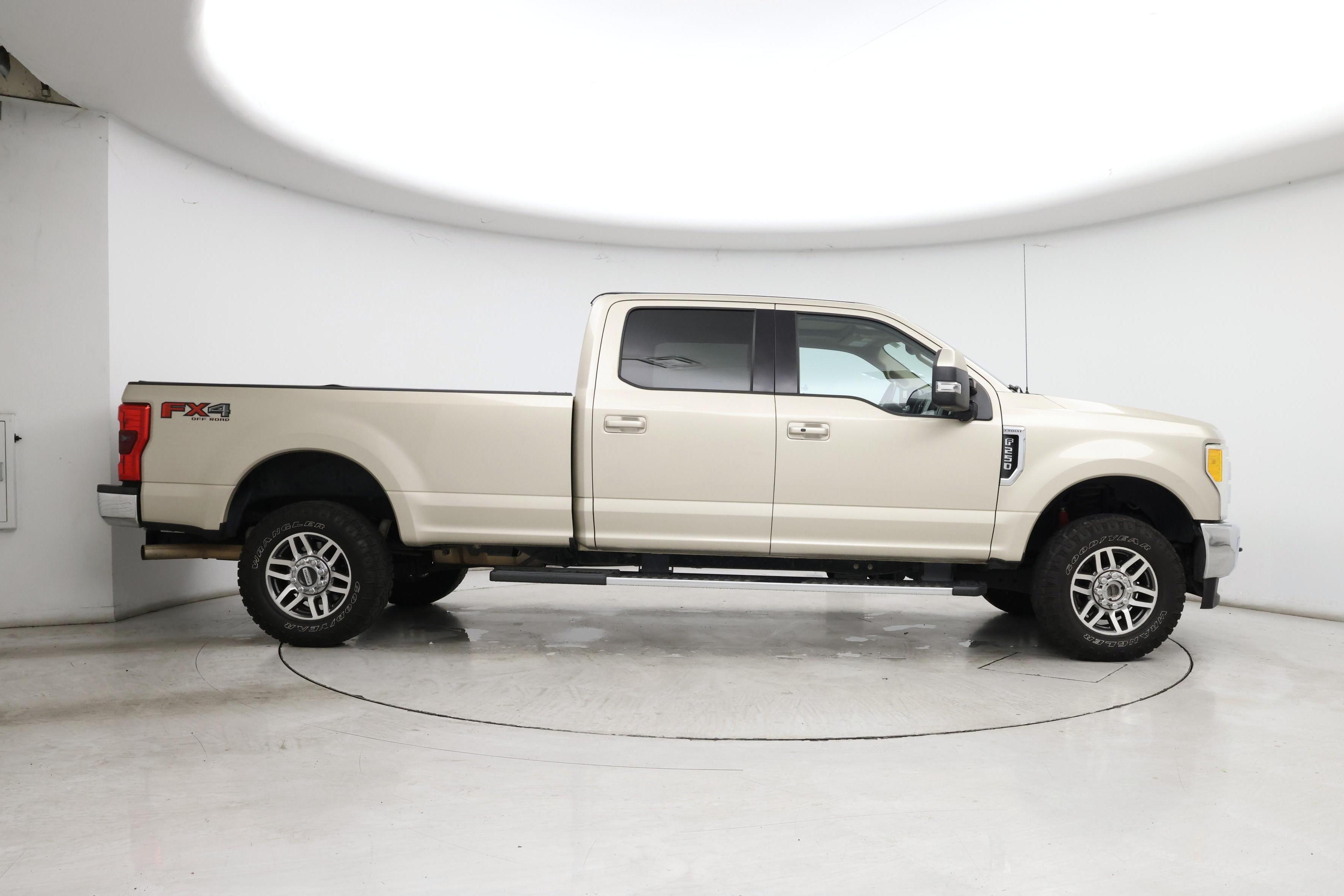 Thumbnail: 2017 Ford F-250 - 7