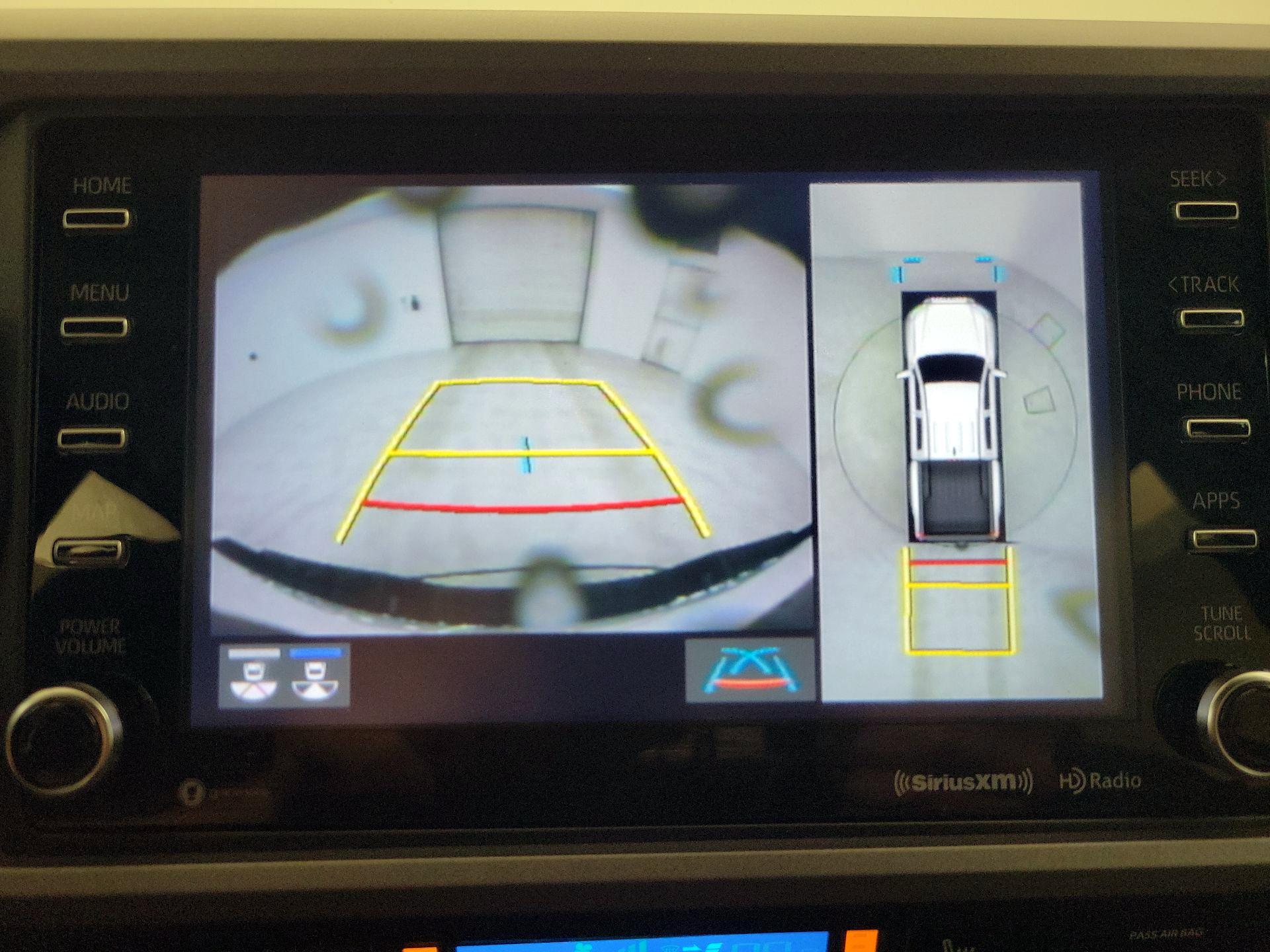 Thumbnail: 2023 Toyota Tacoma - 15