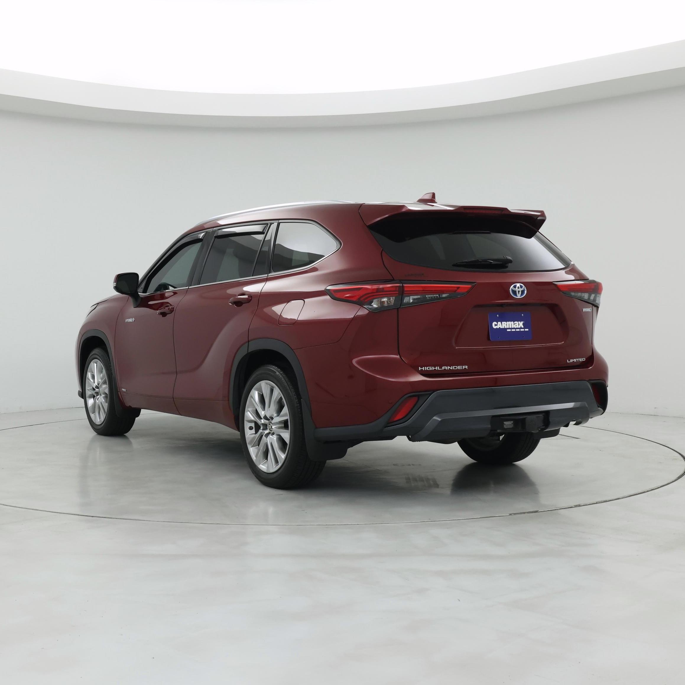 Thumbnail: 2021 Toyota Highlander - 2