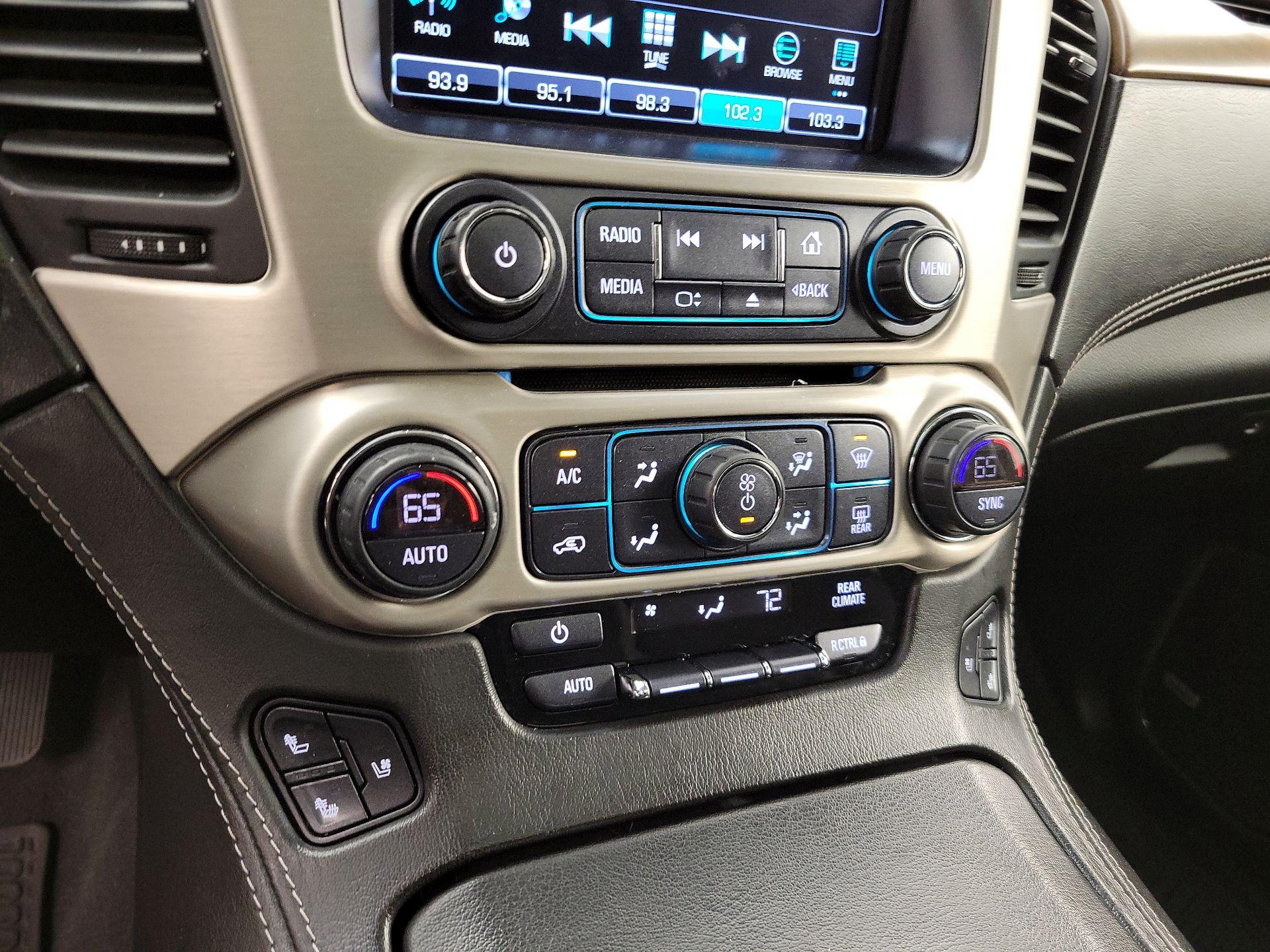 Thumbnail: 2020 GMC Yukon XL - 17