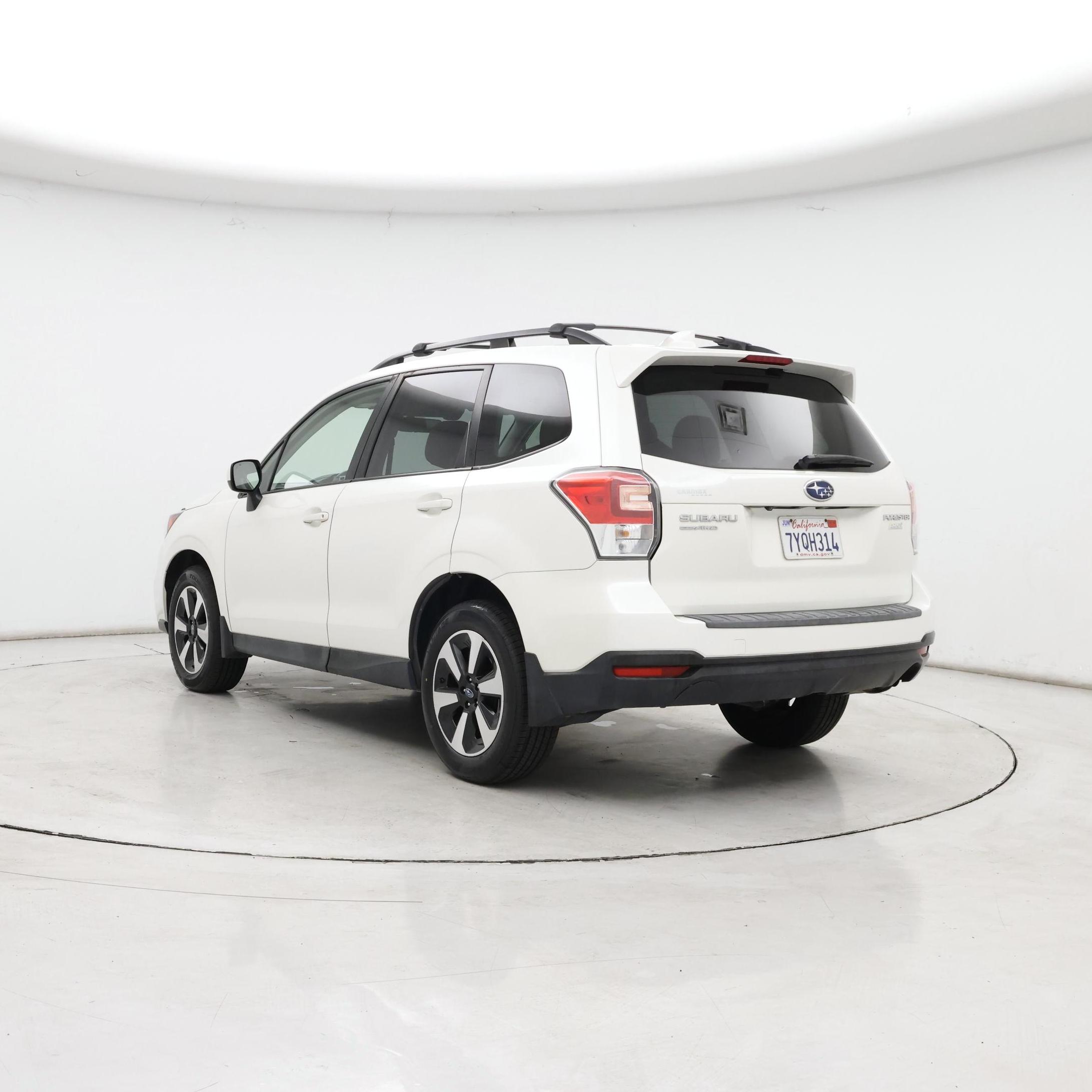 Thumbnail: 2017 Subaru Forester - 2