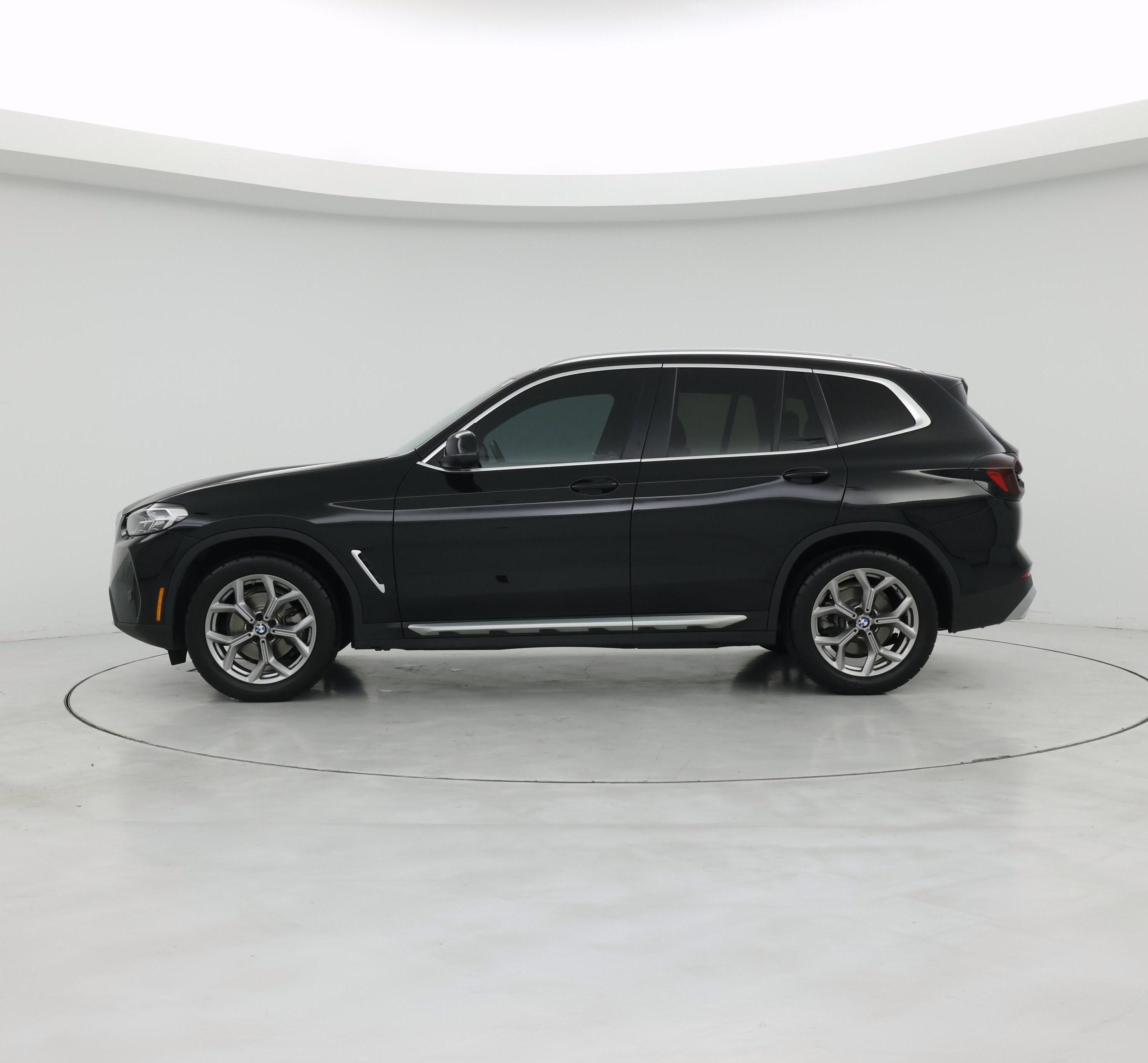 Thumbnail: 2023 BMW X3 - 3