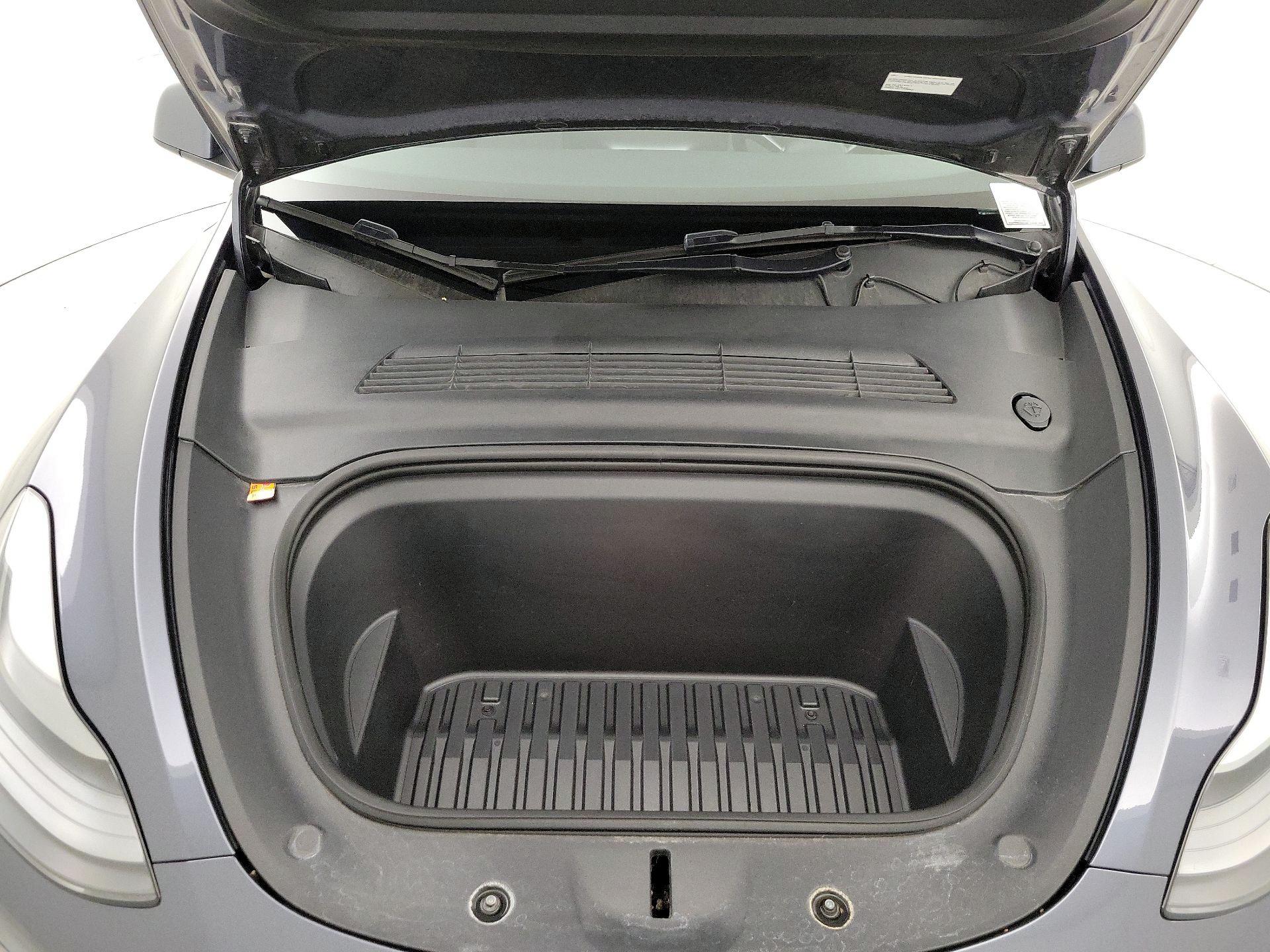 Thumbnail: 2023 Tesla Model Y - 20