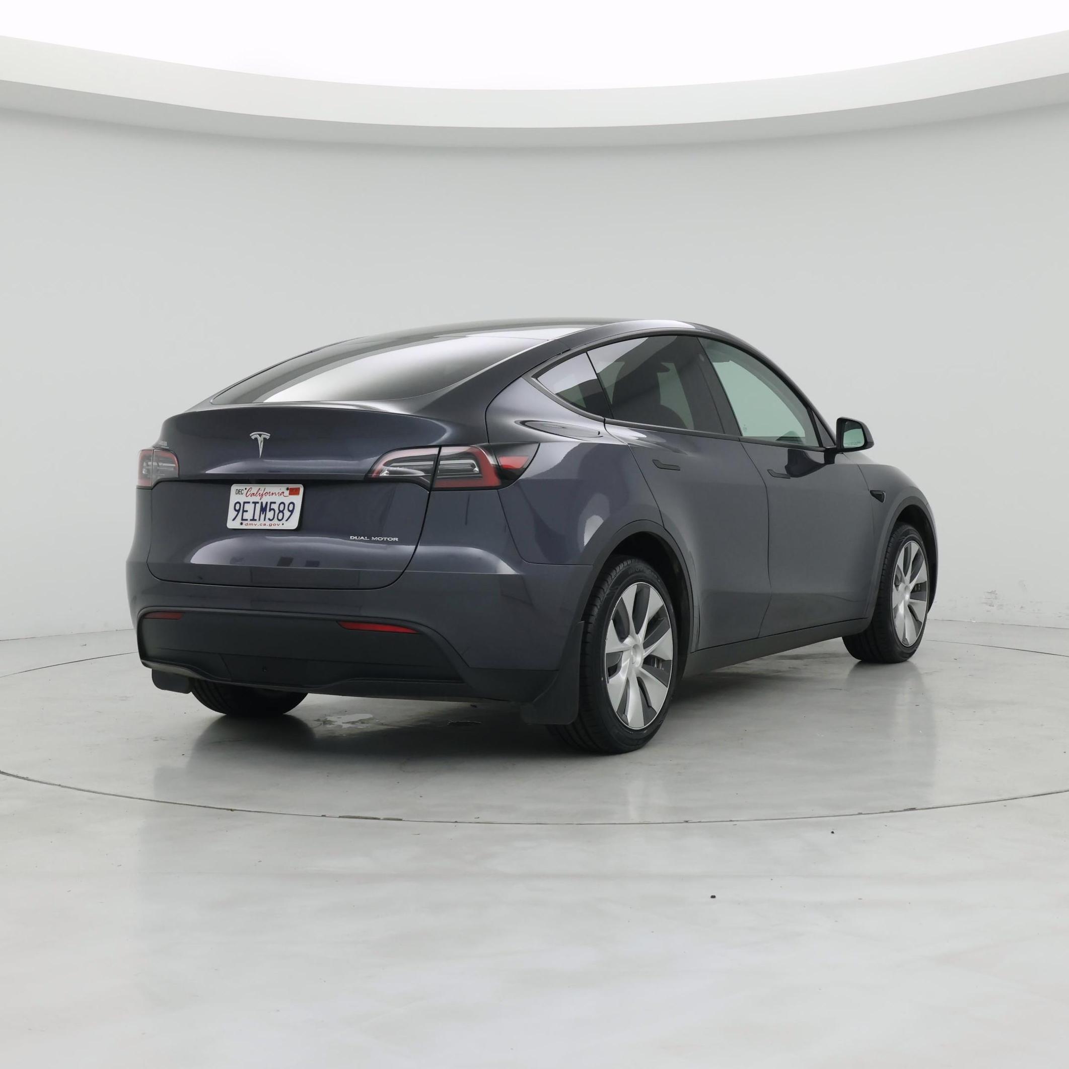 Thumbnail: 2023 Tesla Model Y - 8