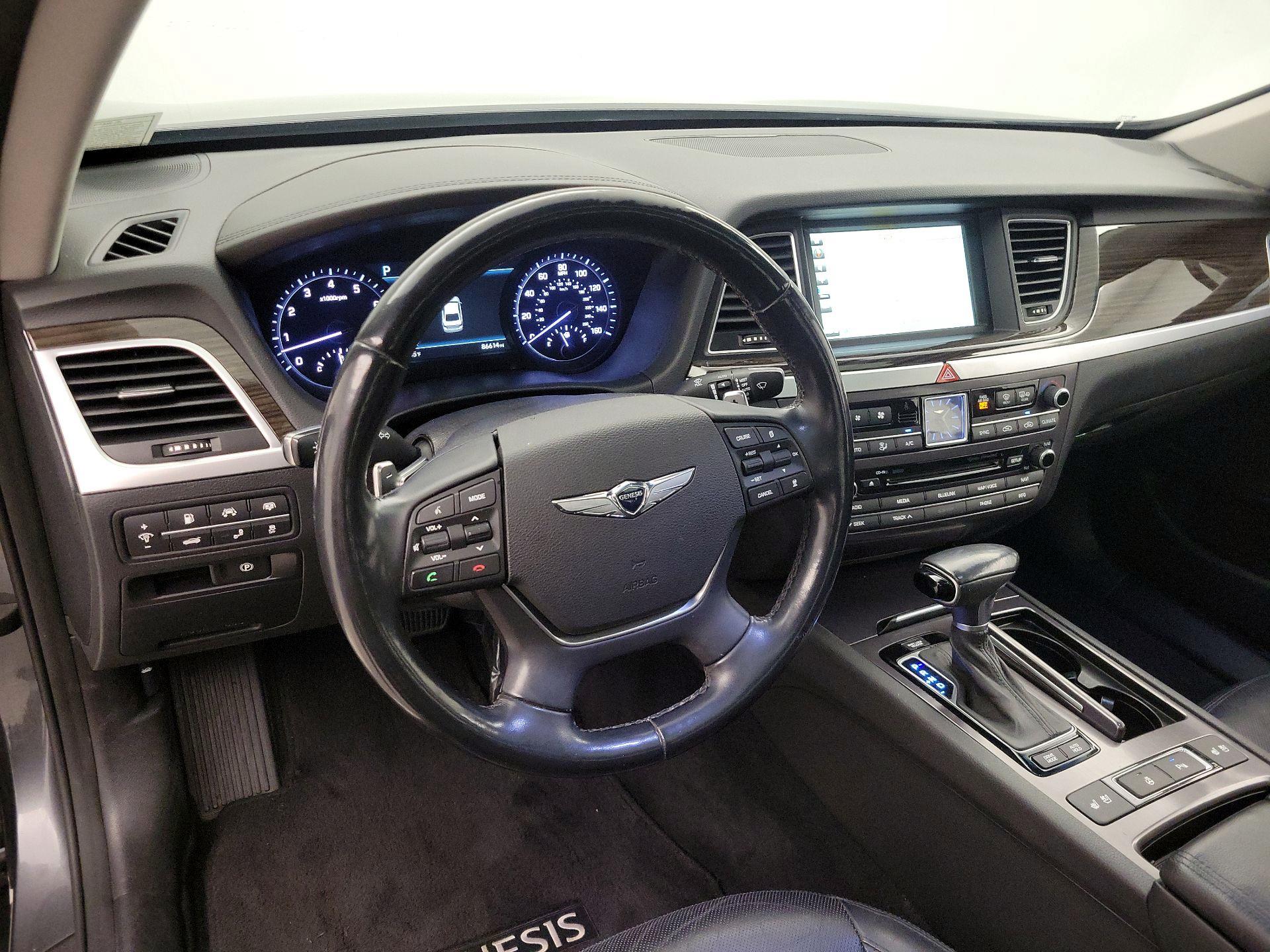 Thumbnail: 2018 Genesis G80 - 9