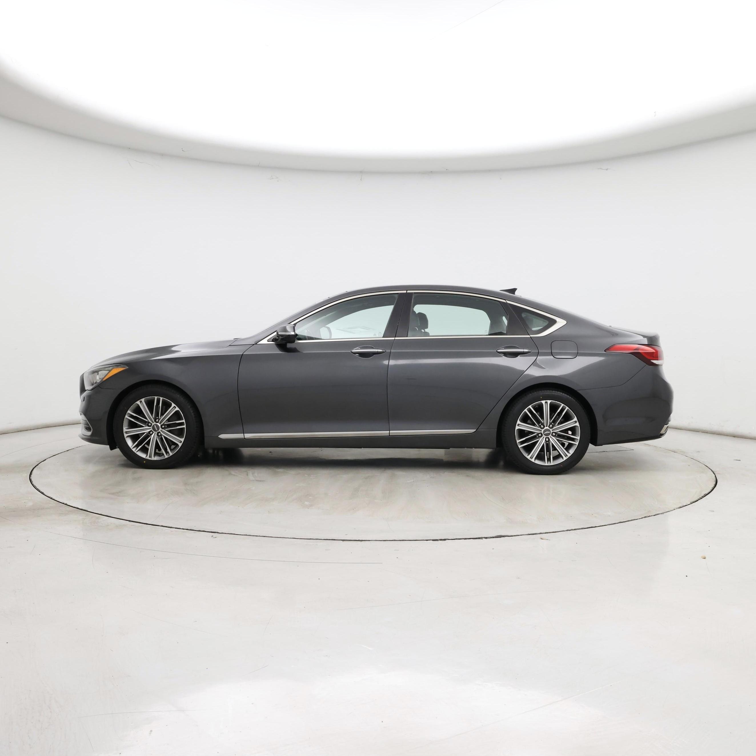Thumbnail: 2018 Genesis G80 - 3
