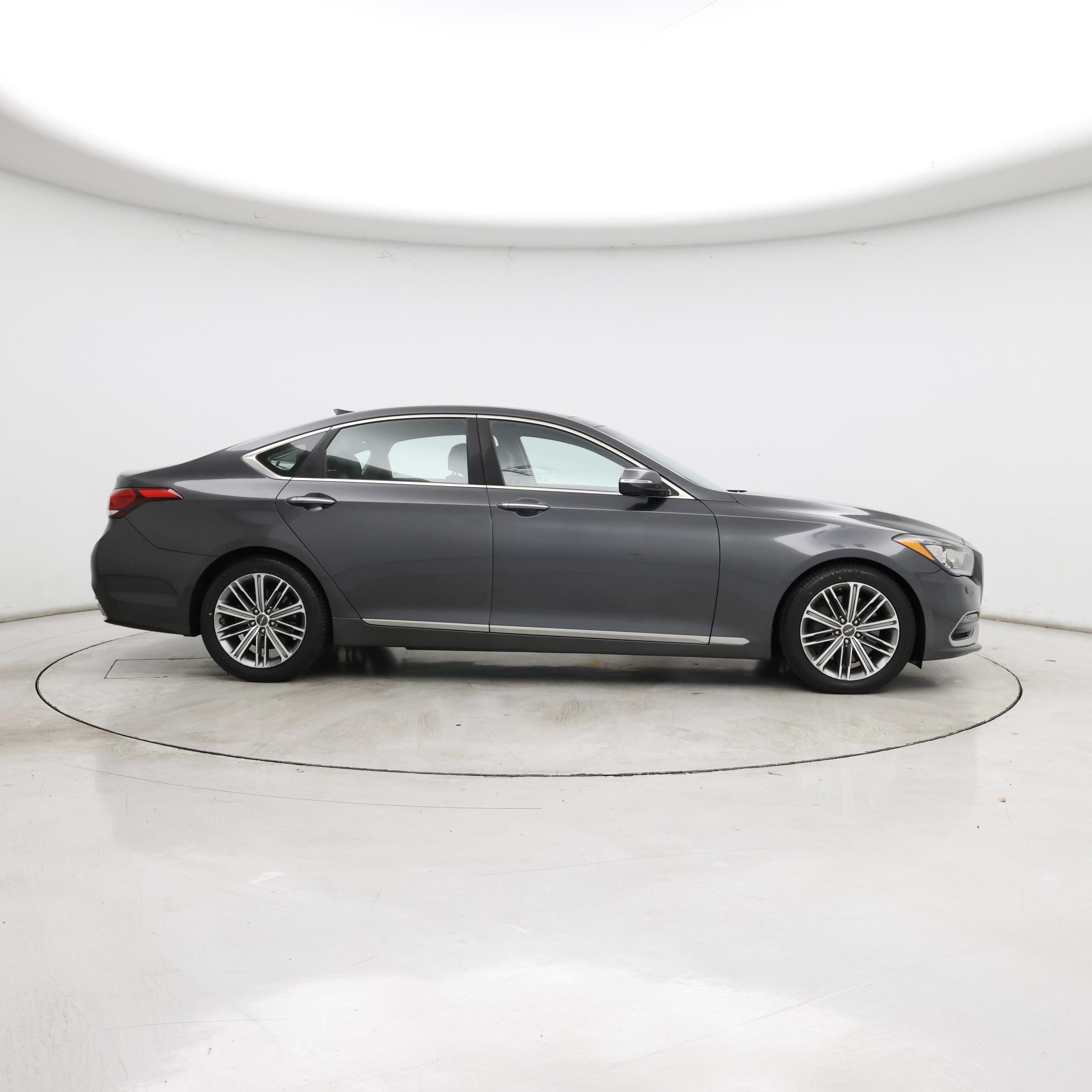 Thumbnail: 2018 Genesis G80 - 7