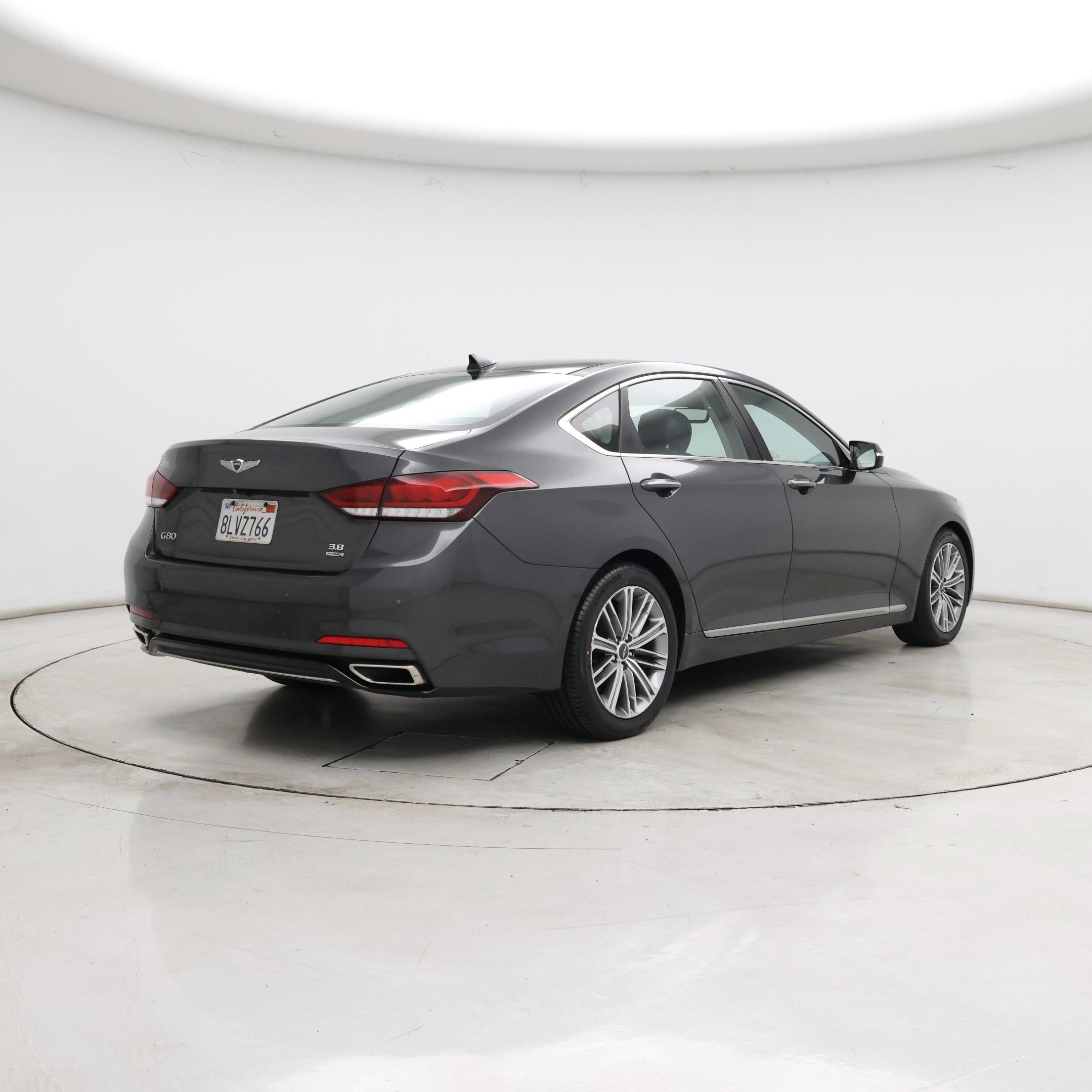 Thumbnail: 2018 Genesis G80 - 8