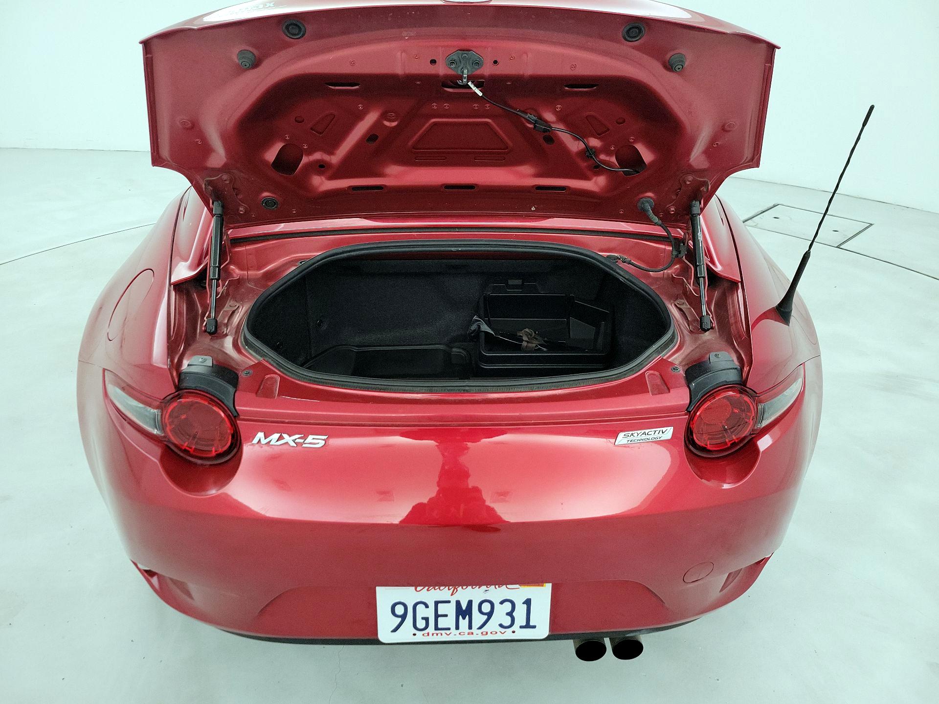 Thumbnail: 2017 Mazda MX-5 Miata - 19