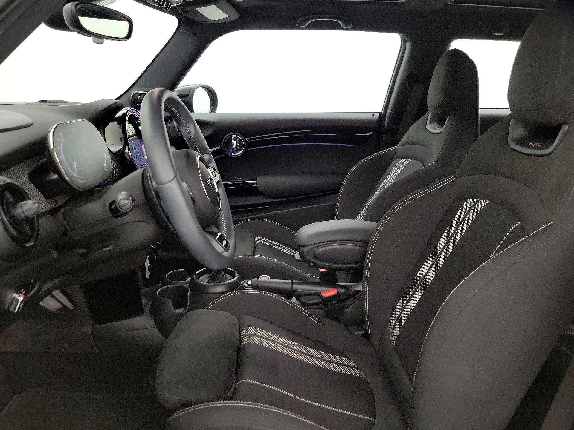 Thumbnail: 2023 MINI Cooper Hardtop - 11