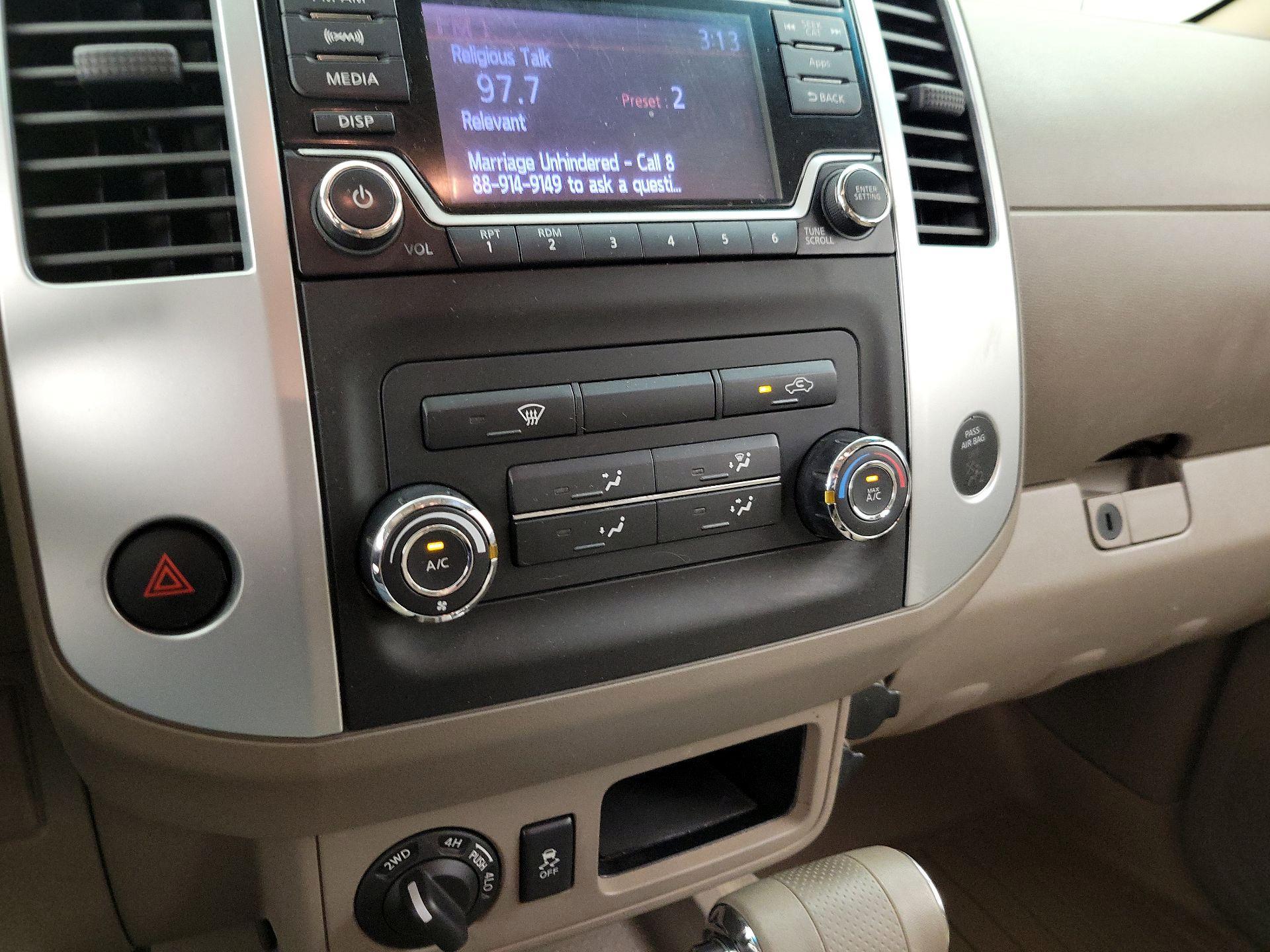 Thumbnail: 2016 Nissan Frontier - 15