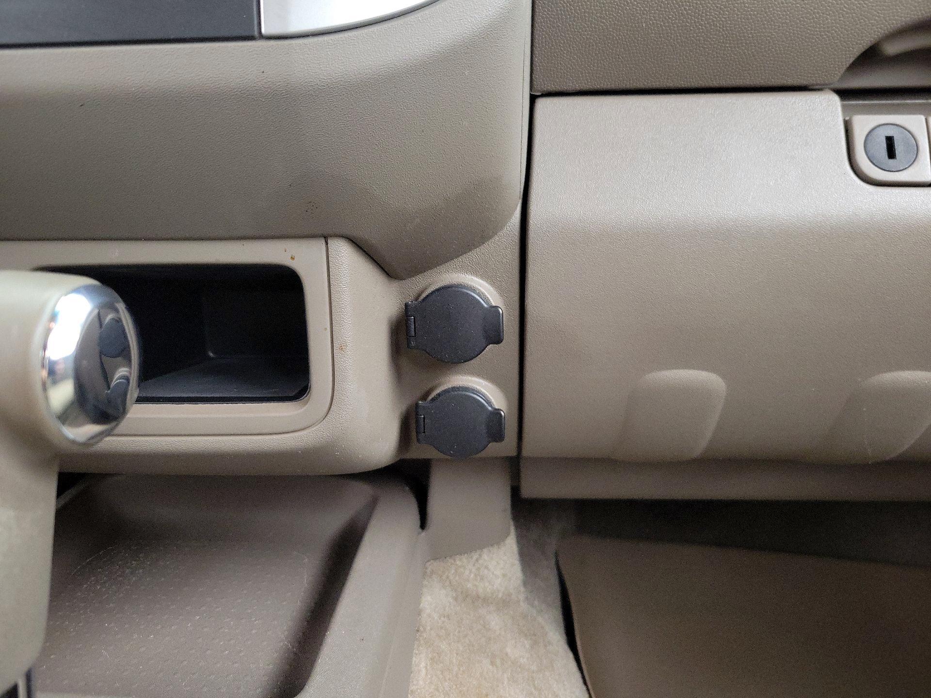 Thumbnail: 2016 Nissan Frontier - 17