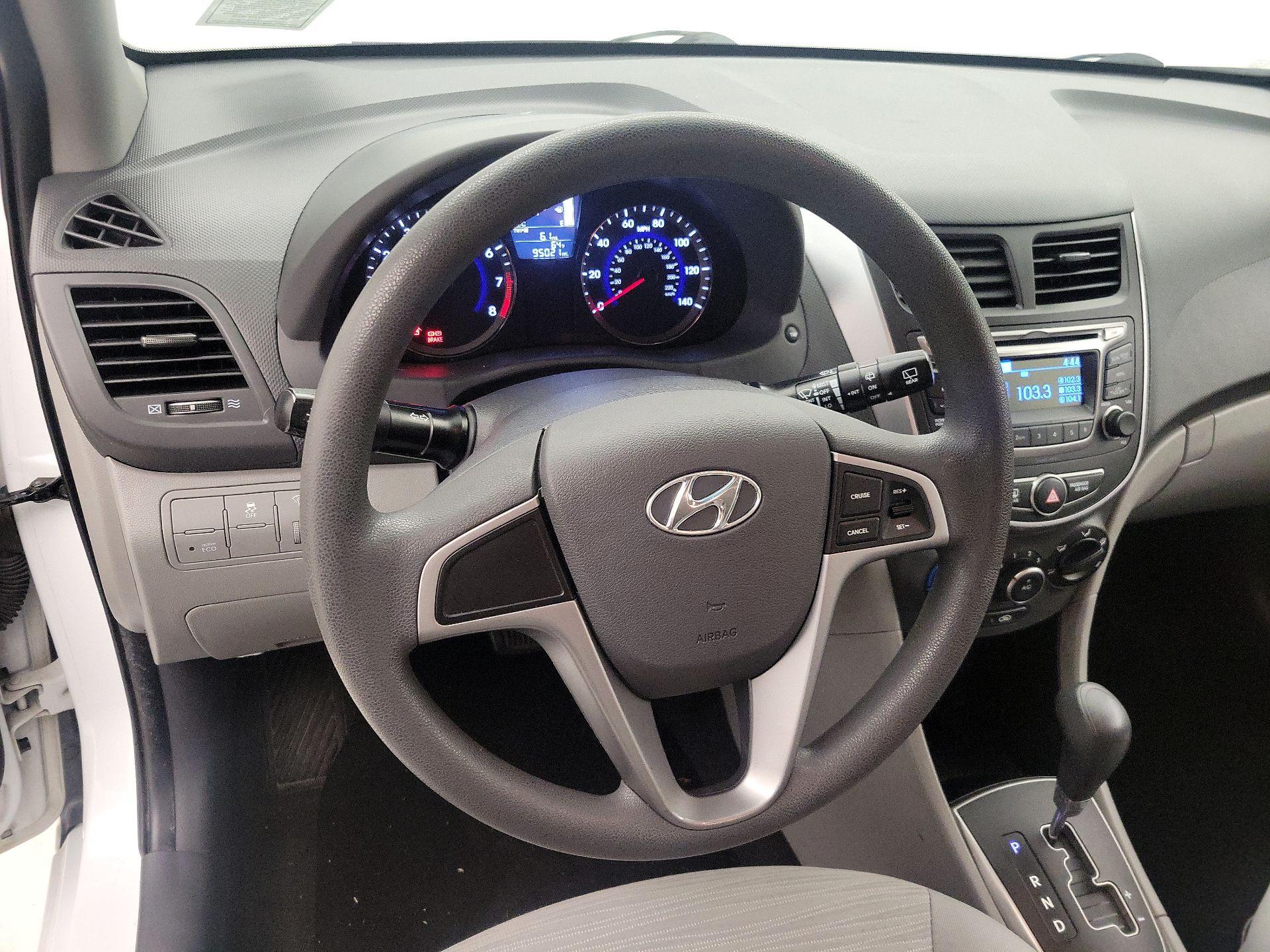Thumbnail: 2017 Hyundai Accent - 10