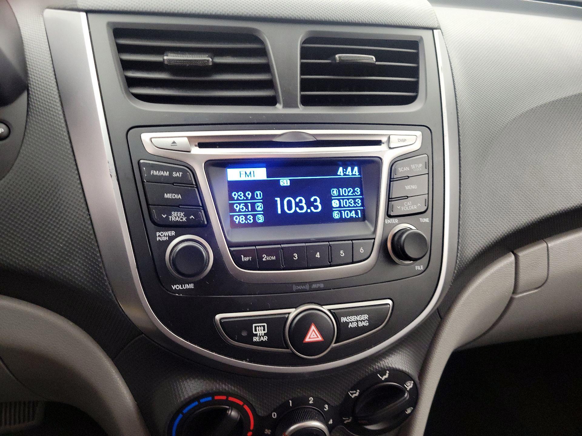 Thumbnail: 2017 Hyundai Accent - 14