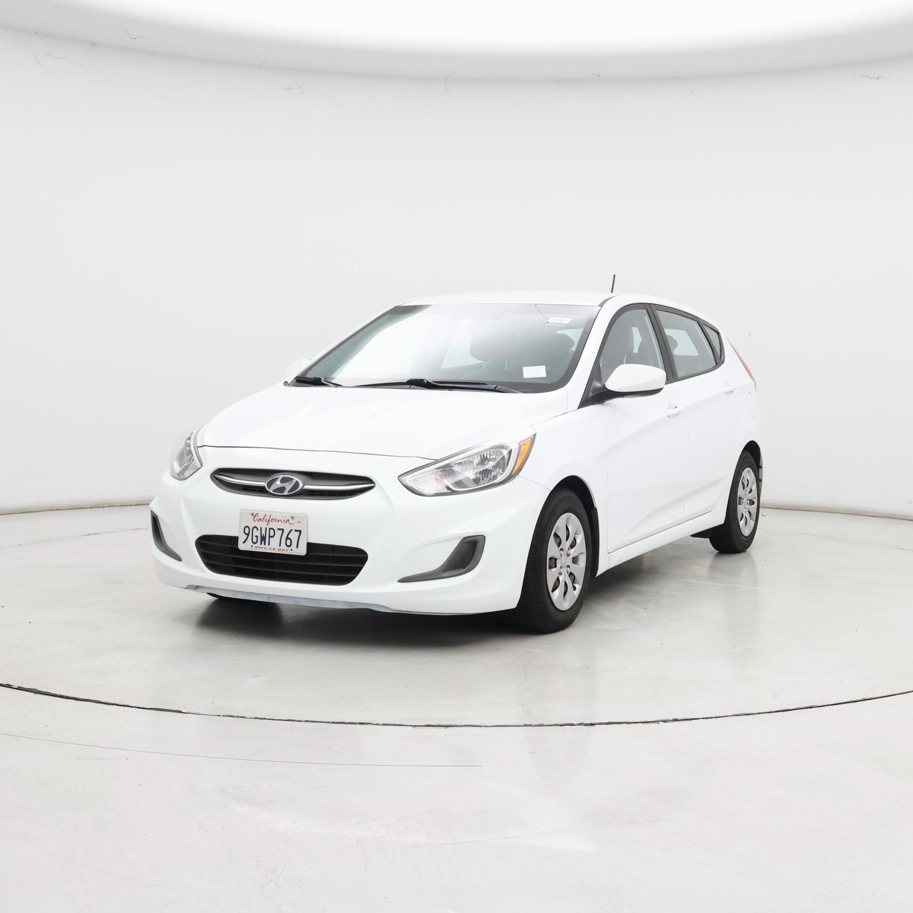 Thumbnail: 2017 Hyundai Accent - 4
