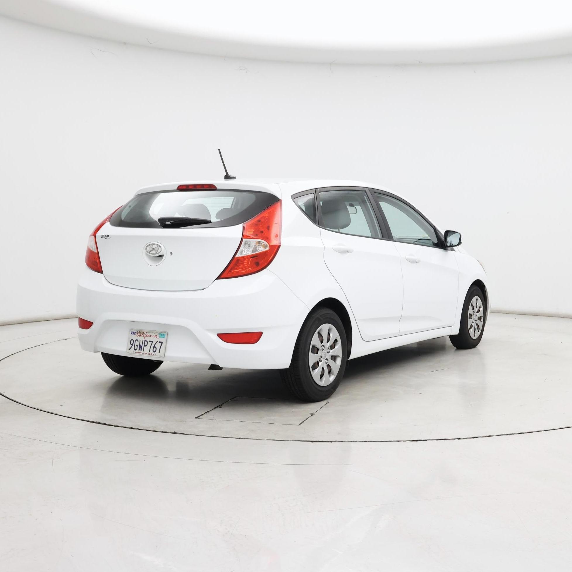 Thumbnail: 2017 Hyundai Accent - 8