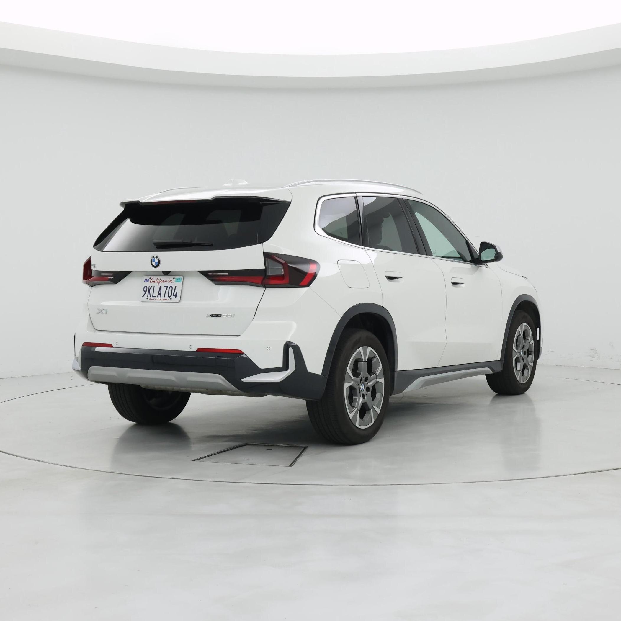 Thumbnail: 2024 BMW X1 - 8