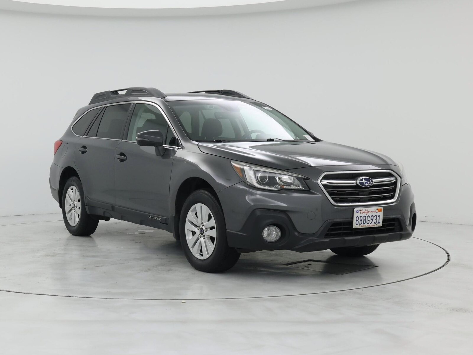 2018 Subaru Outback Premium - Photo 2