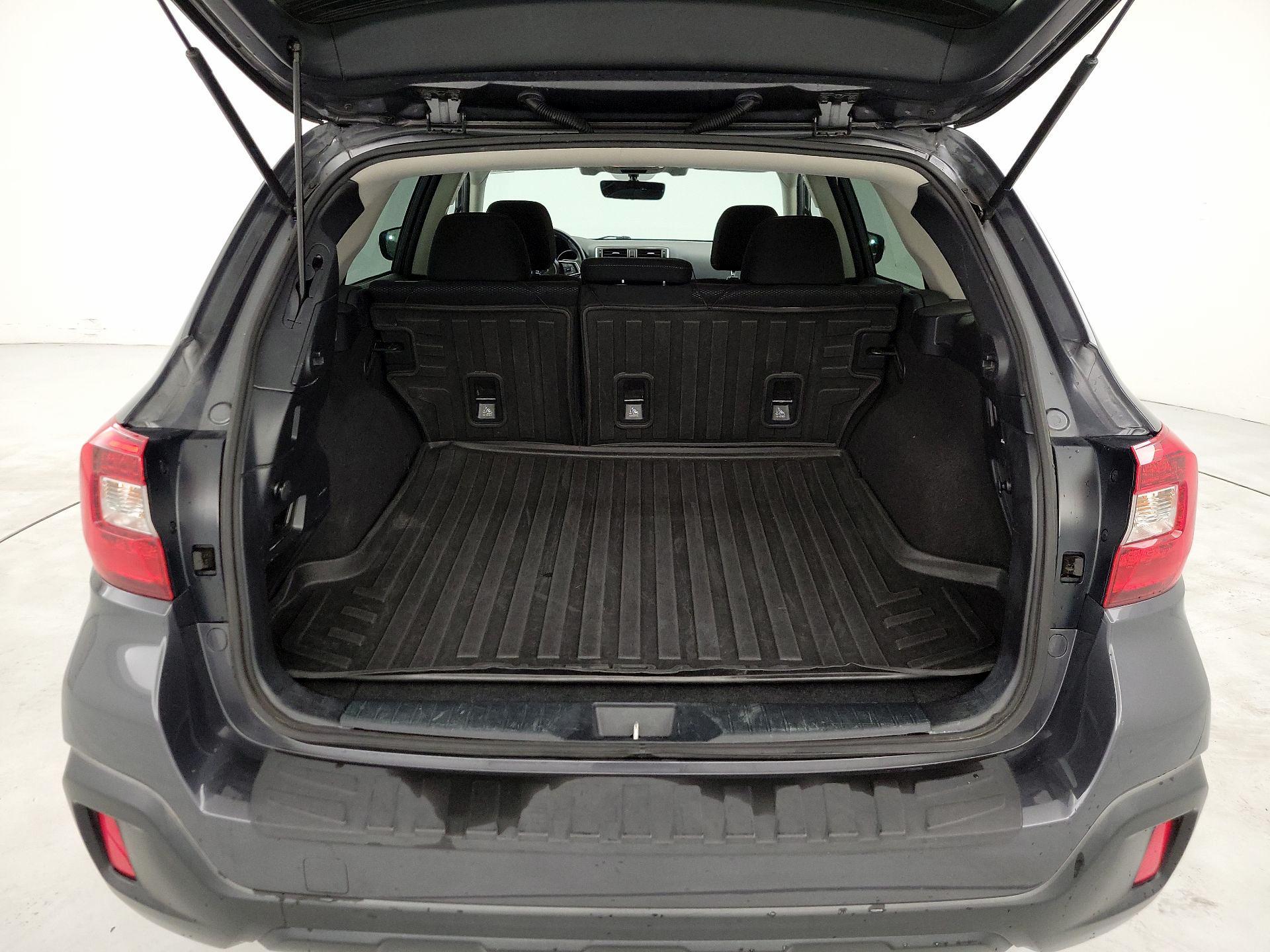 Thumbnail: 2018 Subaru Outback - 20